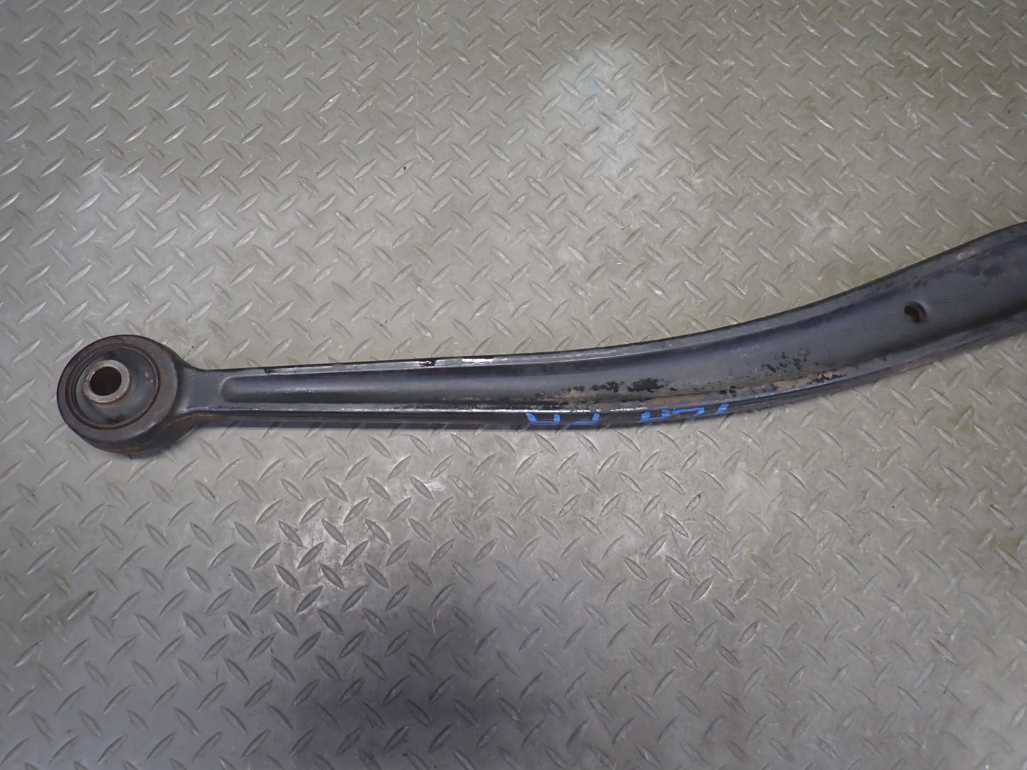 1991-1997 Toyota Land Cruiser FJ80 Front Right or Left Lower Control Arm