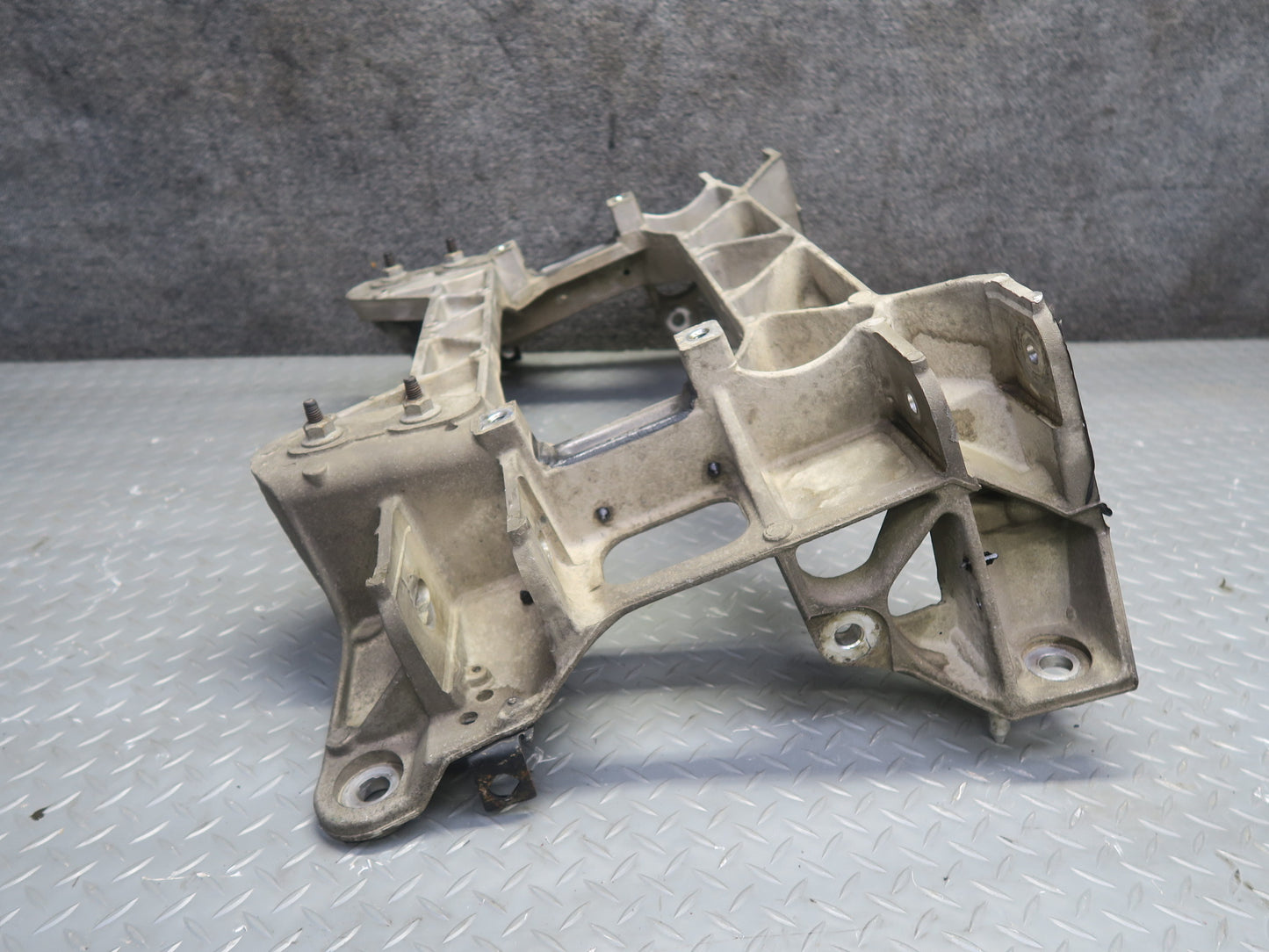2004-2008 Cadillac XLR Rear Engine Sub Frame Subframe Crossmember Cradle
