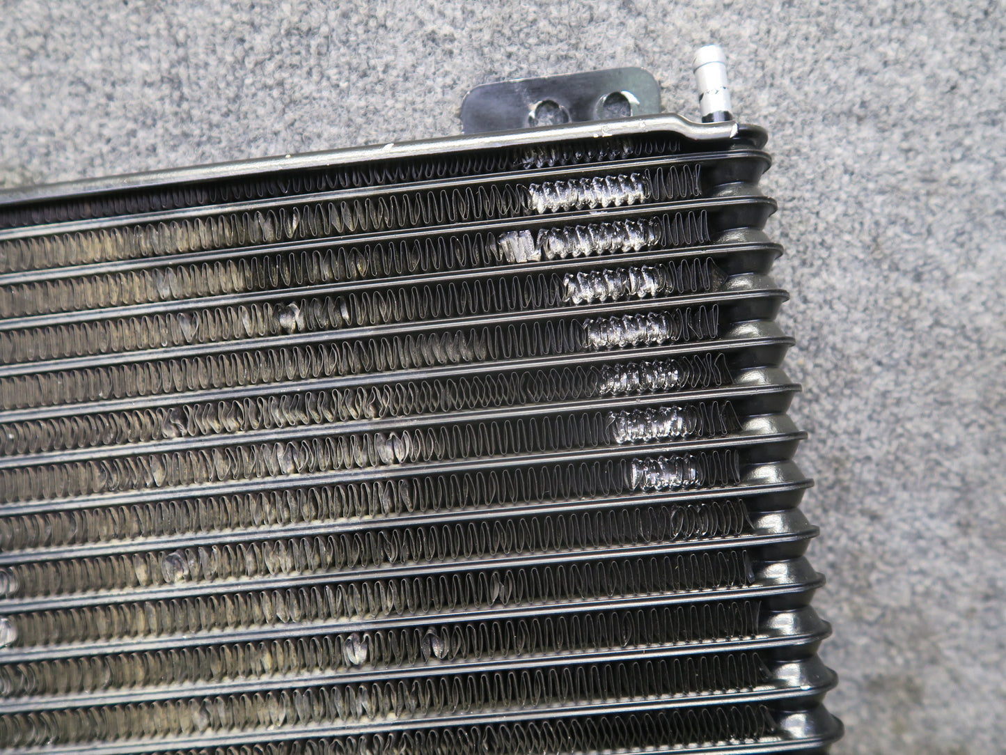 1991-1992 Toyota Land Cruiser FJ80 Transmission Oil Cooler