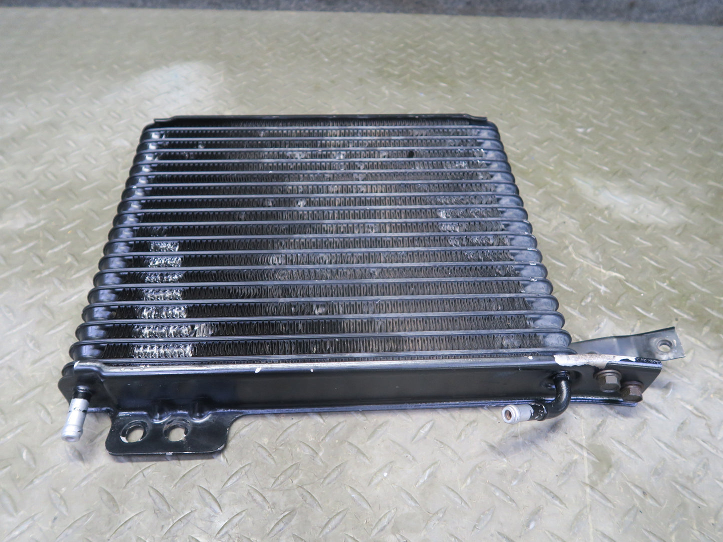 1991-1992 Toyota Land Cruiser FJ80 Transmission Oil Cooler