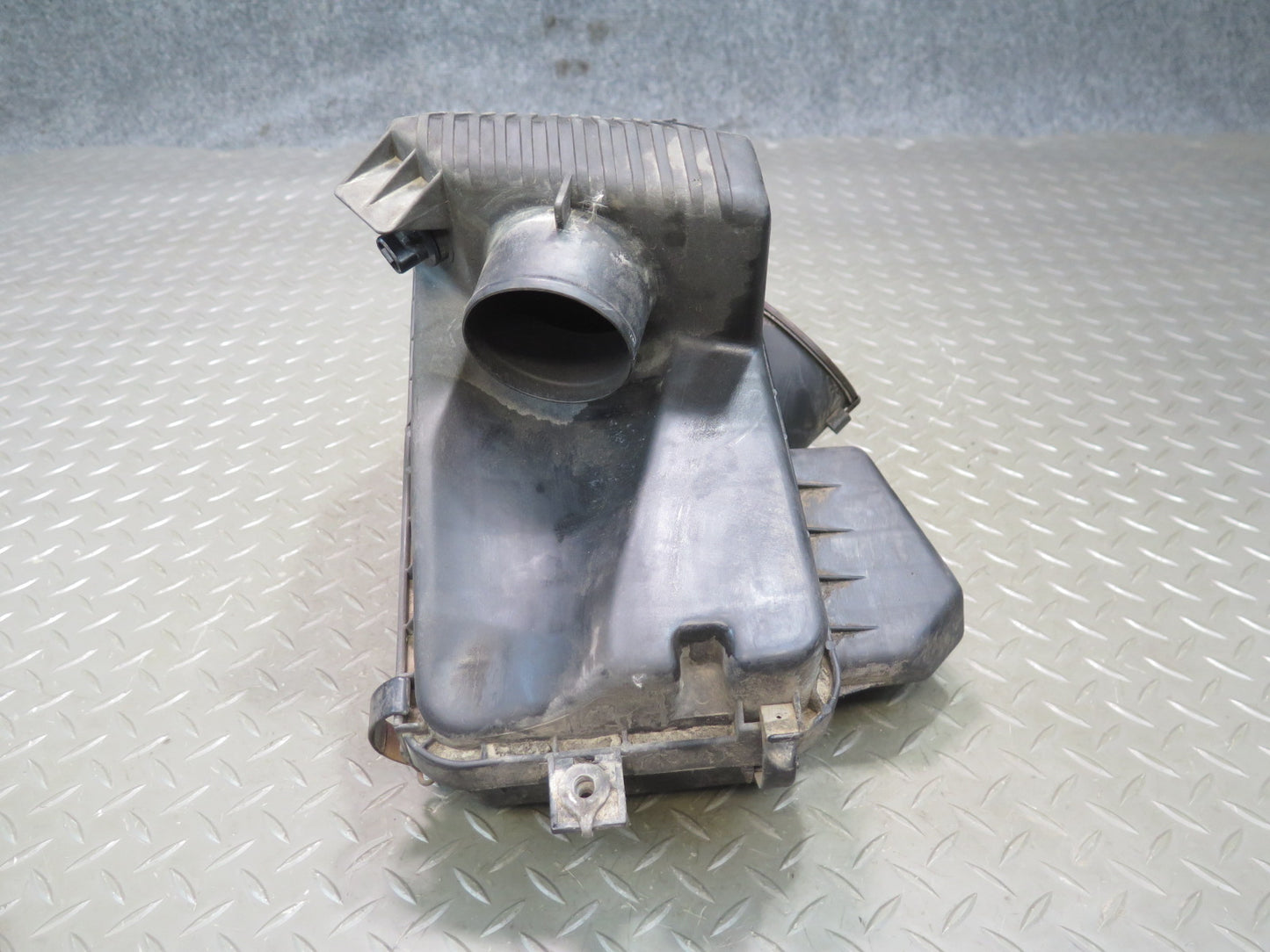 91-92 Toyota SW21L MR2 2.2L 5SFE Air Intake Cleaner Filter Box 57K Miles OEM
