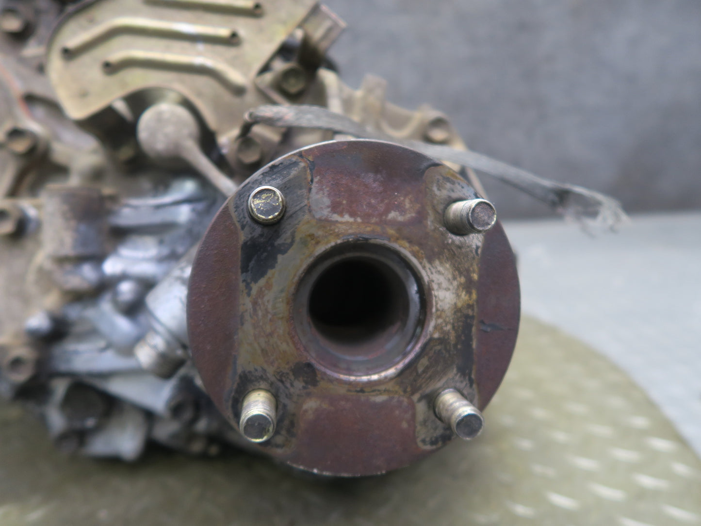 1991-1992 Toyota Land Cruiser FJ80 A/T 4.0L Transfer Case Assembly