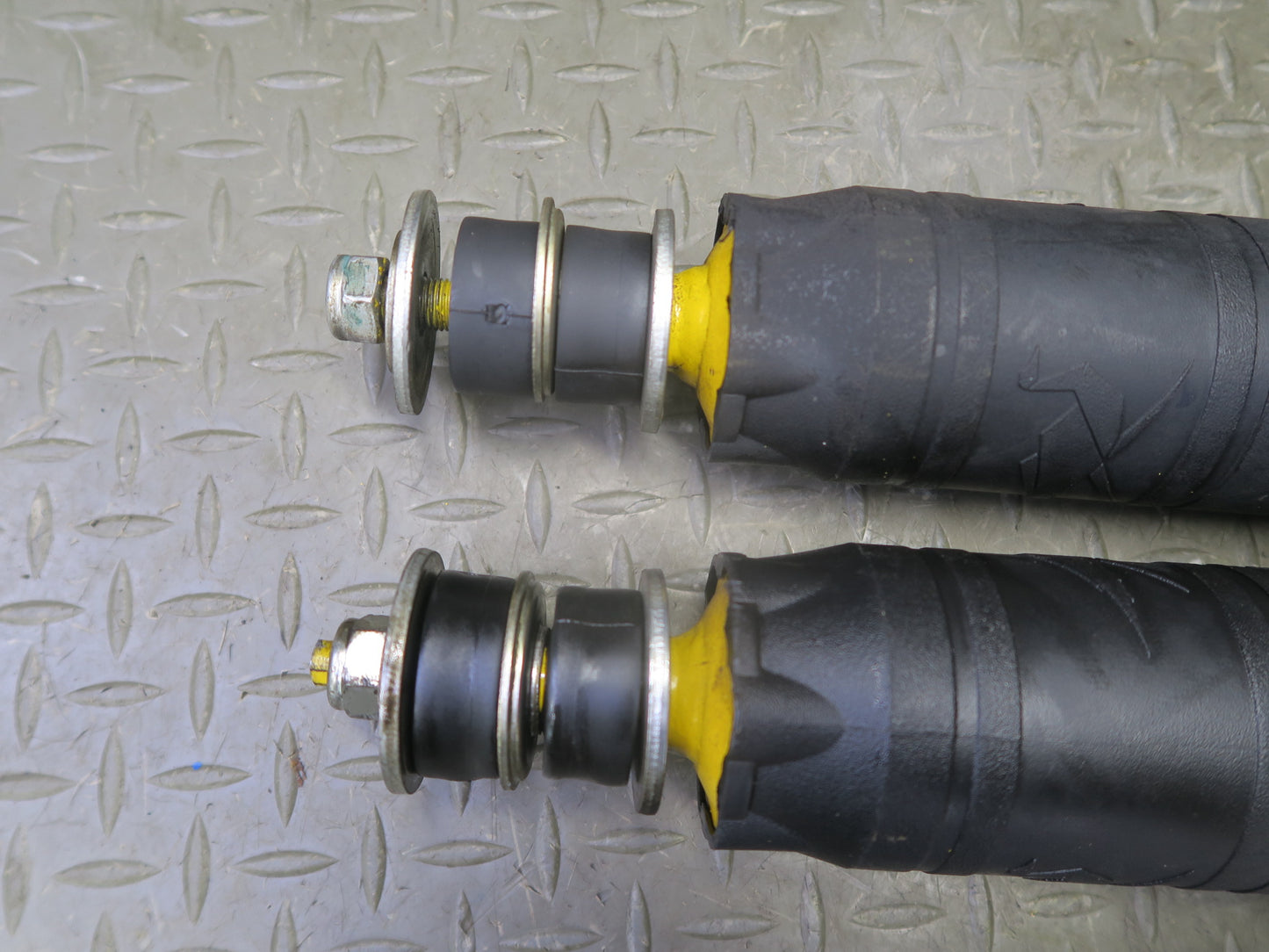 1991-1992 Toyota Land Cruiser FJ80 Front & Rear Strut Shock w Coil Spring Set