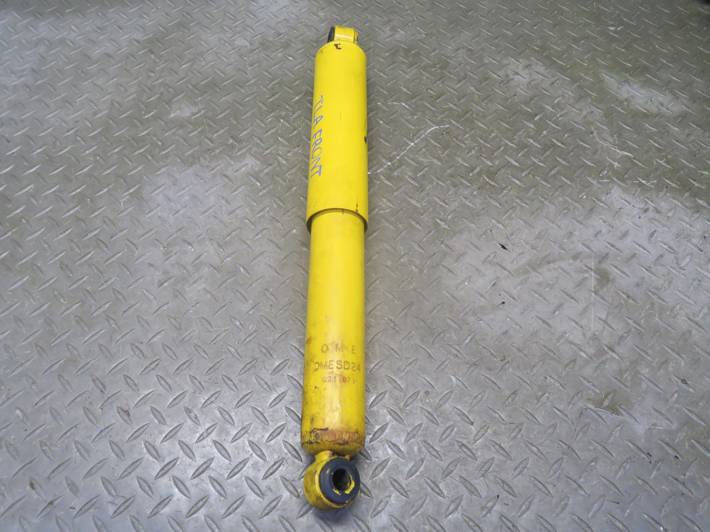 1991-1992 Toyota Land Cruiser FJ80 Front & Rear Strut Shock w Coil Spring Set