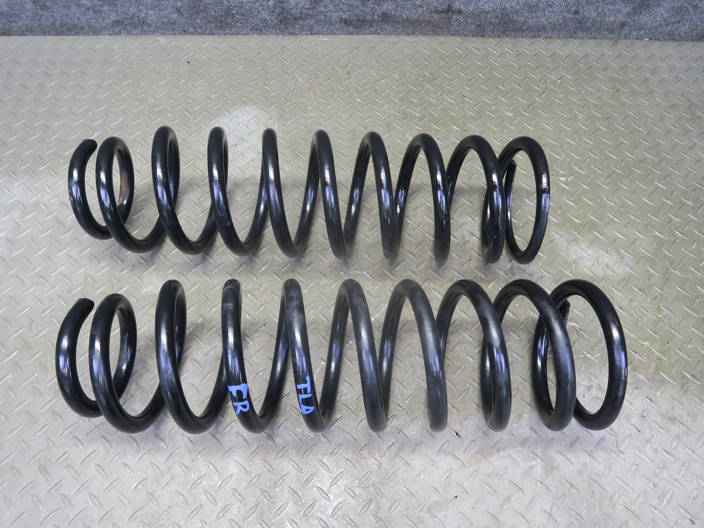 1991-1992 Toyota Land Cruiser FJ80 Front & Rear Strut Shock w Coil Spring Set