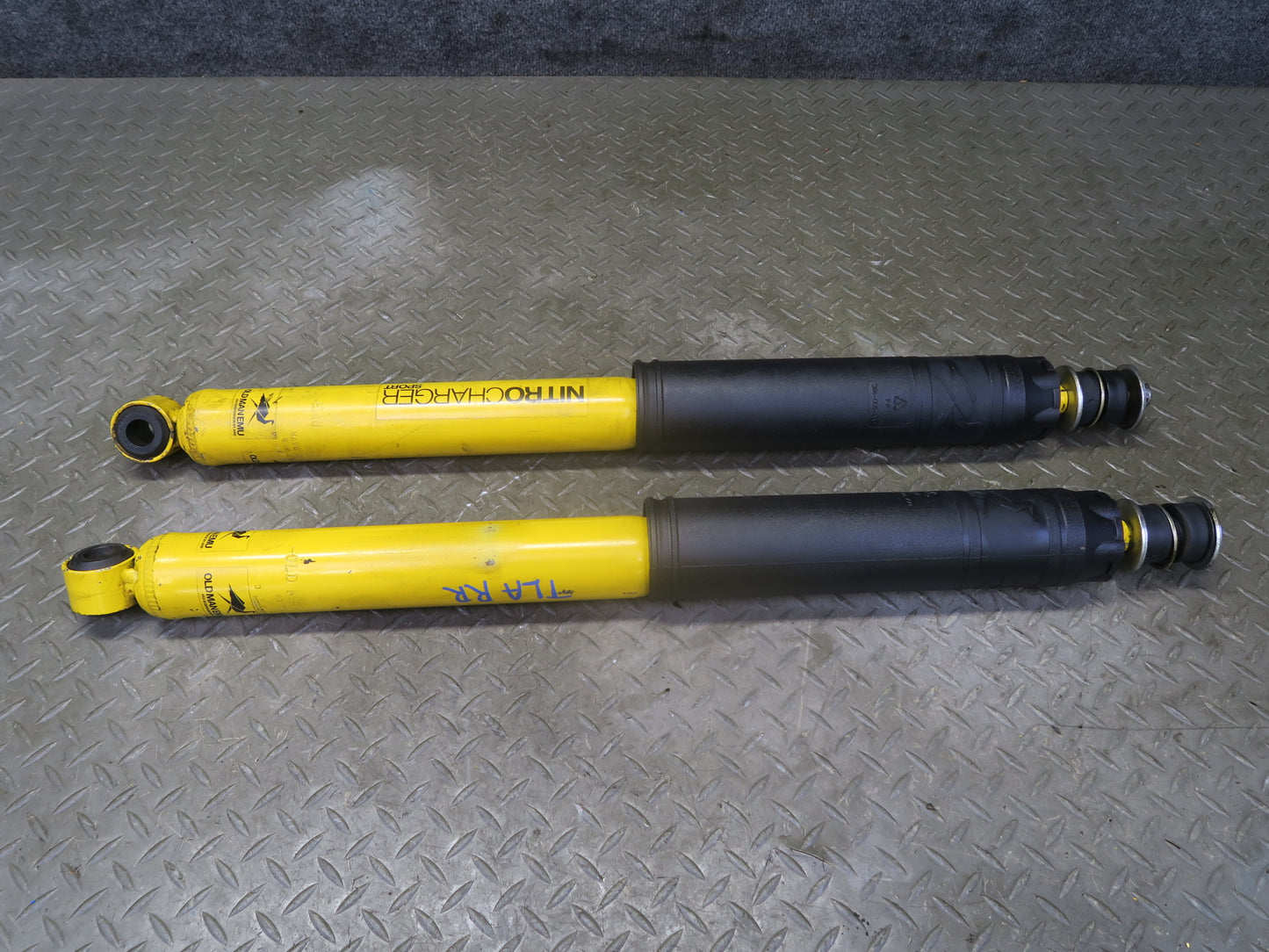 1991-1992 Toyota Land Cruiser FJ80 Front & Rear Strut Shock w Coil Spring Set