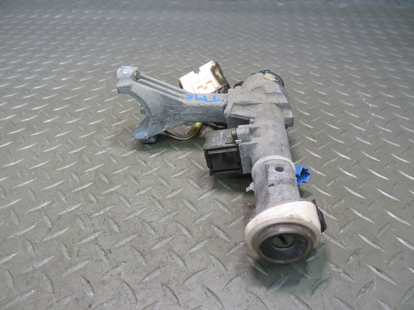 91-95 Toyota SW21L MR2 Ignition Door Trunk Glove Lock Cylinder KEY Set OEM