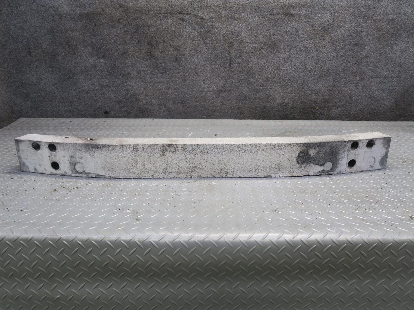 01-05 Lexus JCE10L IS300 Front Bumper Impact Reinforcement Bar 79K Miles OEM