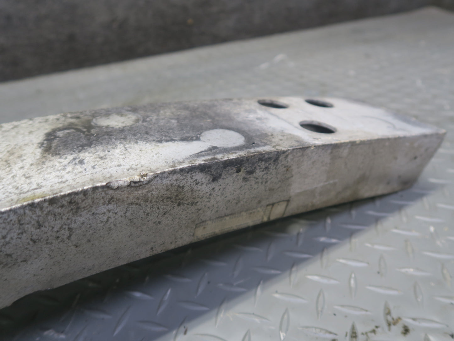 01-05 Lexus JCE10L IS300 Front Bumper Impact Reinforcement Bar 79K Miles OEM