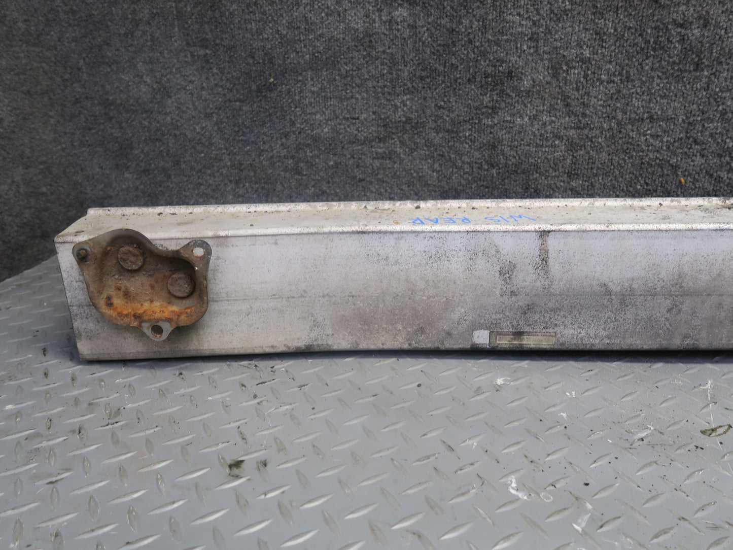 01-05 Lexus JCE10L IS300 Sedan Rear Bumper Impact Reinforcement Bar OEM