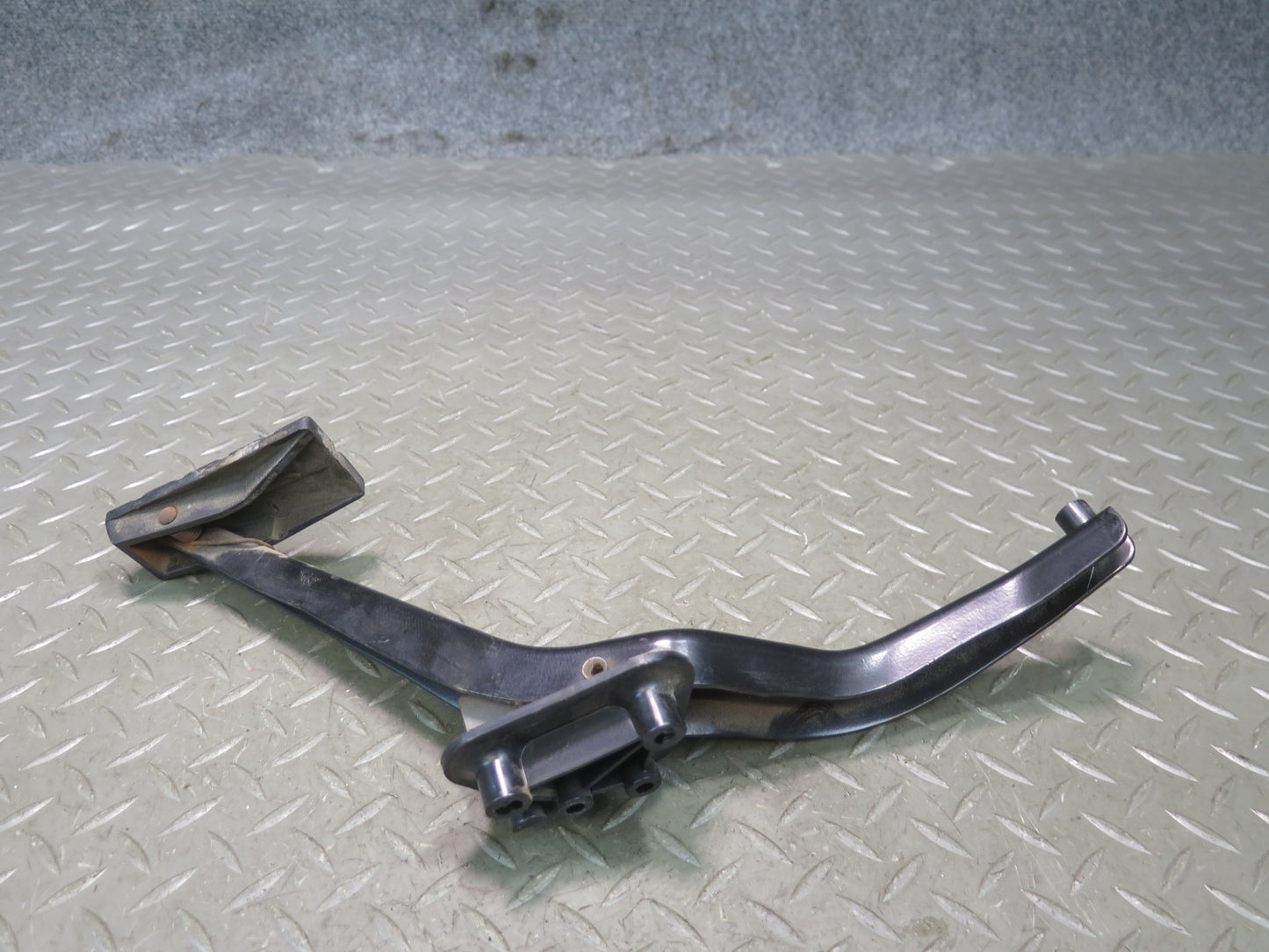 92-96 Chevrolet Corvette C4 Gas Acceleration Pedal OEM