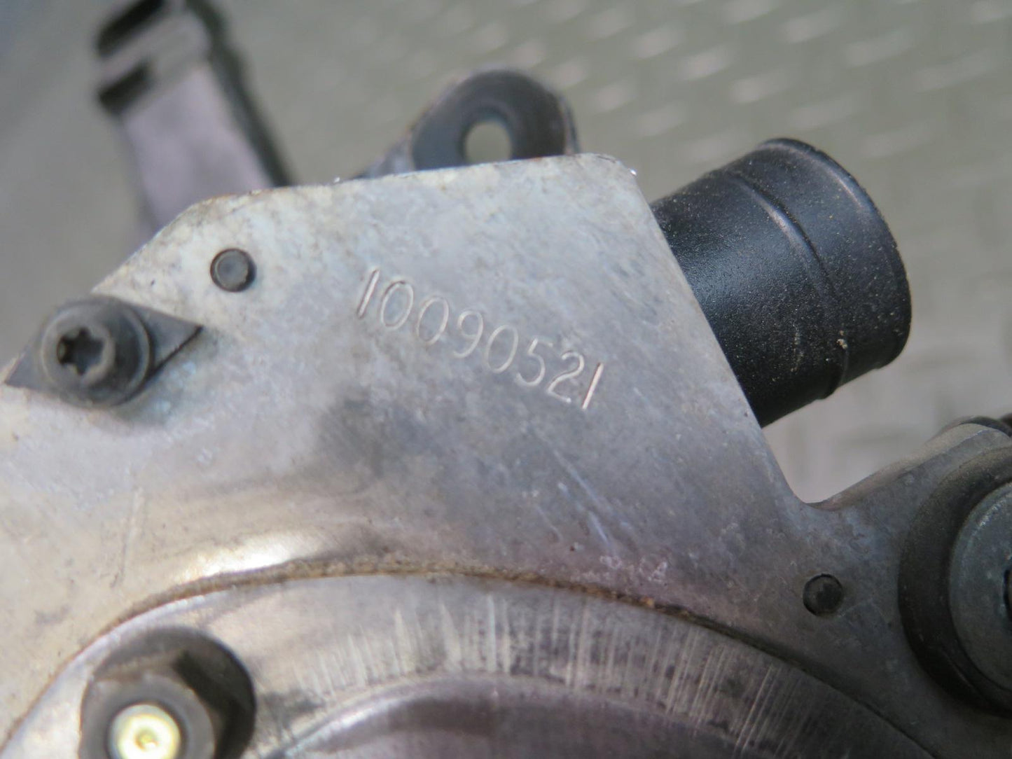 92-93 Chevrolet Corvette C4 Secondary Air Injection Smog Pump w Duct OEM