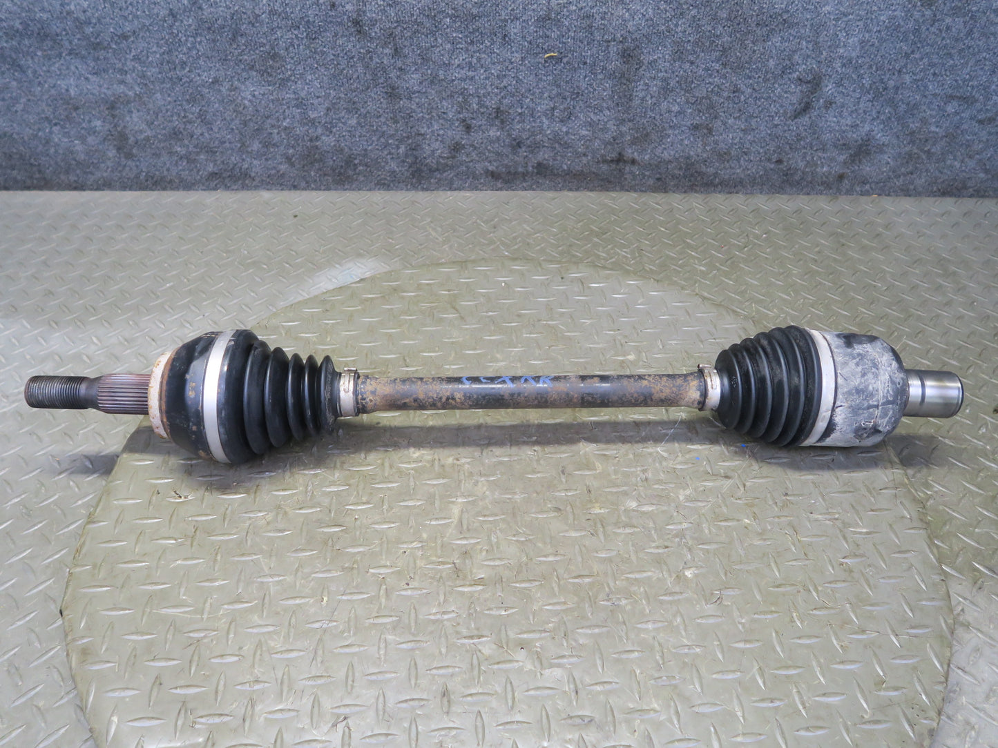 2004-2009 Cadillac XLR Rear Right Suspension Axle Shaft