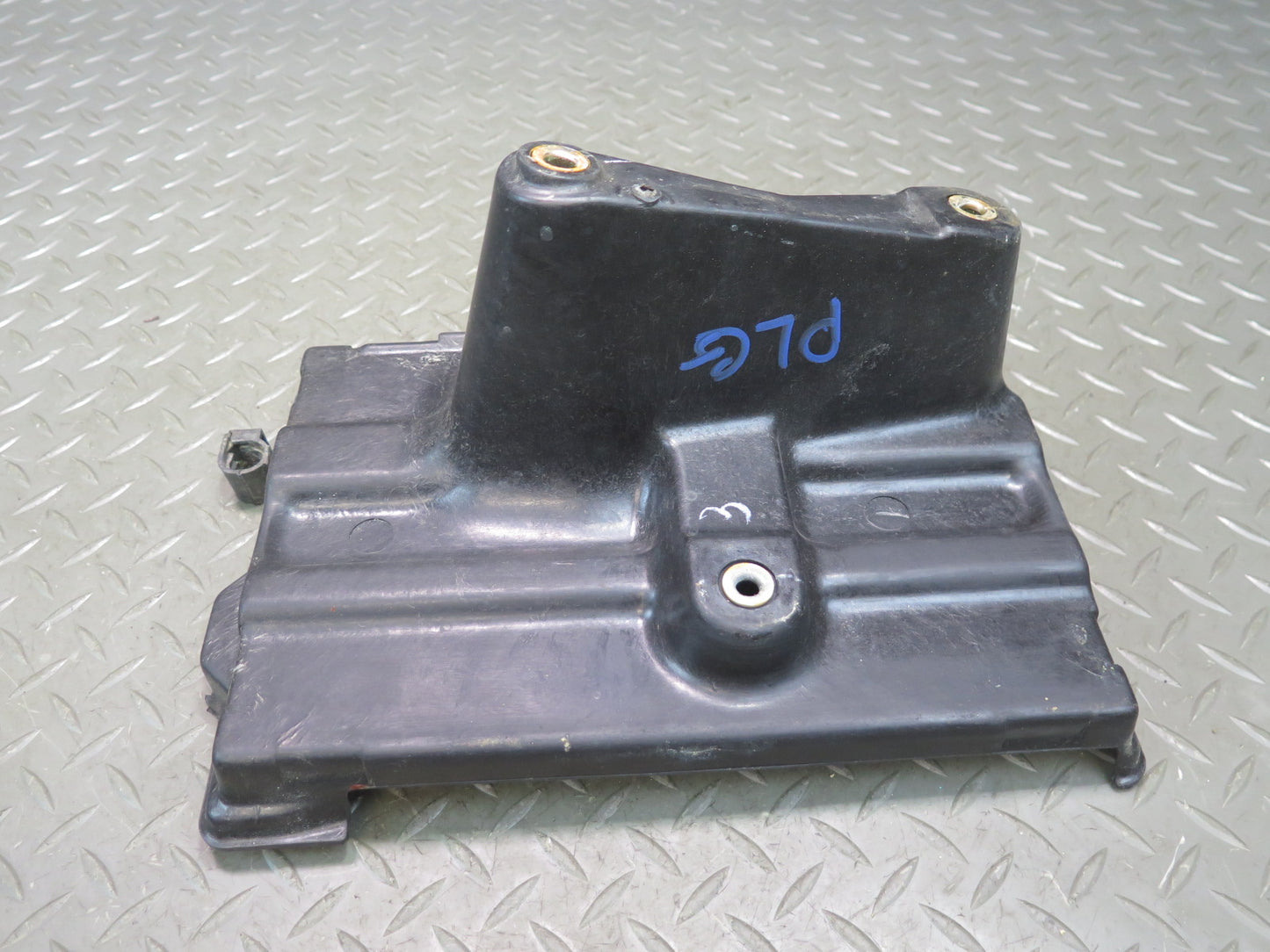 98-05 Lexus UZS161L GS430 GS300 GS400 Battery Tray Base Holder Bracket Set OEM