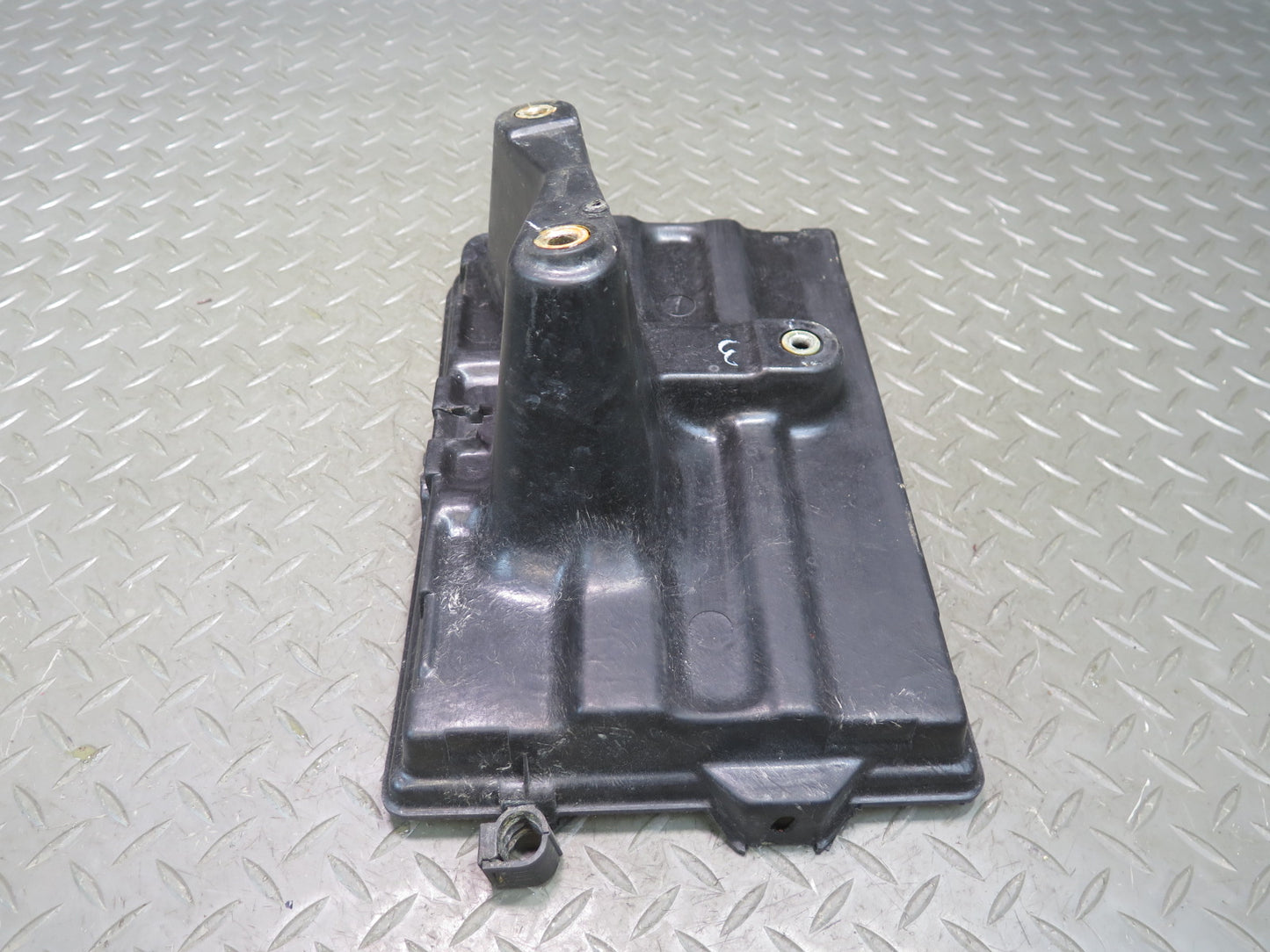 98-05 Lexus UZS161L GS430 GS300 GS400 Battery Tray Base Holder Bracket Set OEM