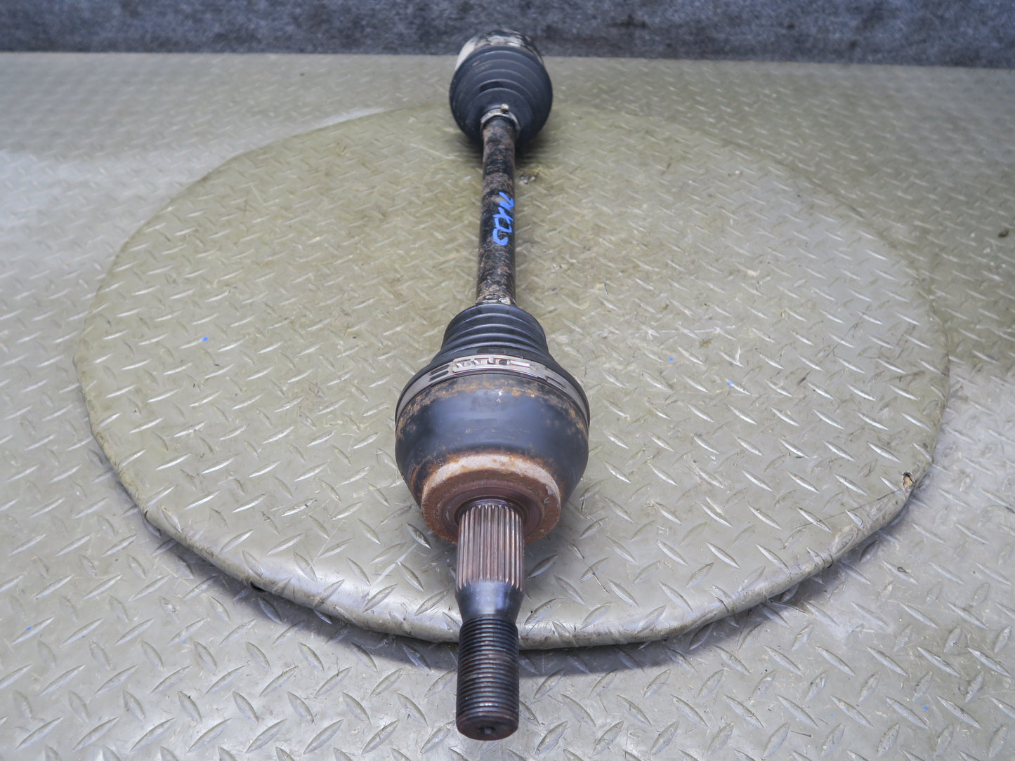 2004-2009 Cadillac XLR Rear Left Suspension Axle Shaft