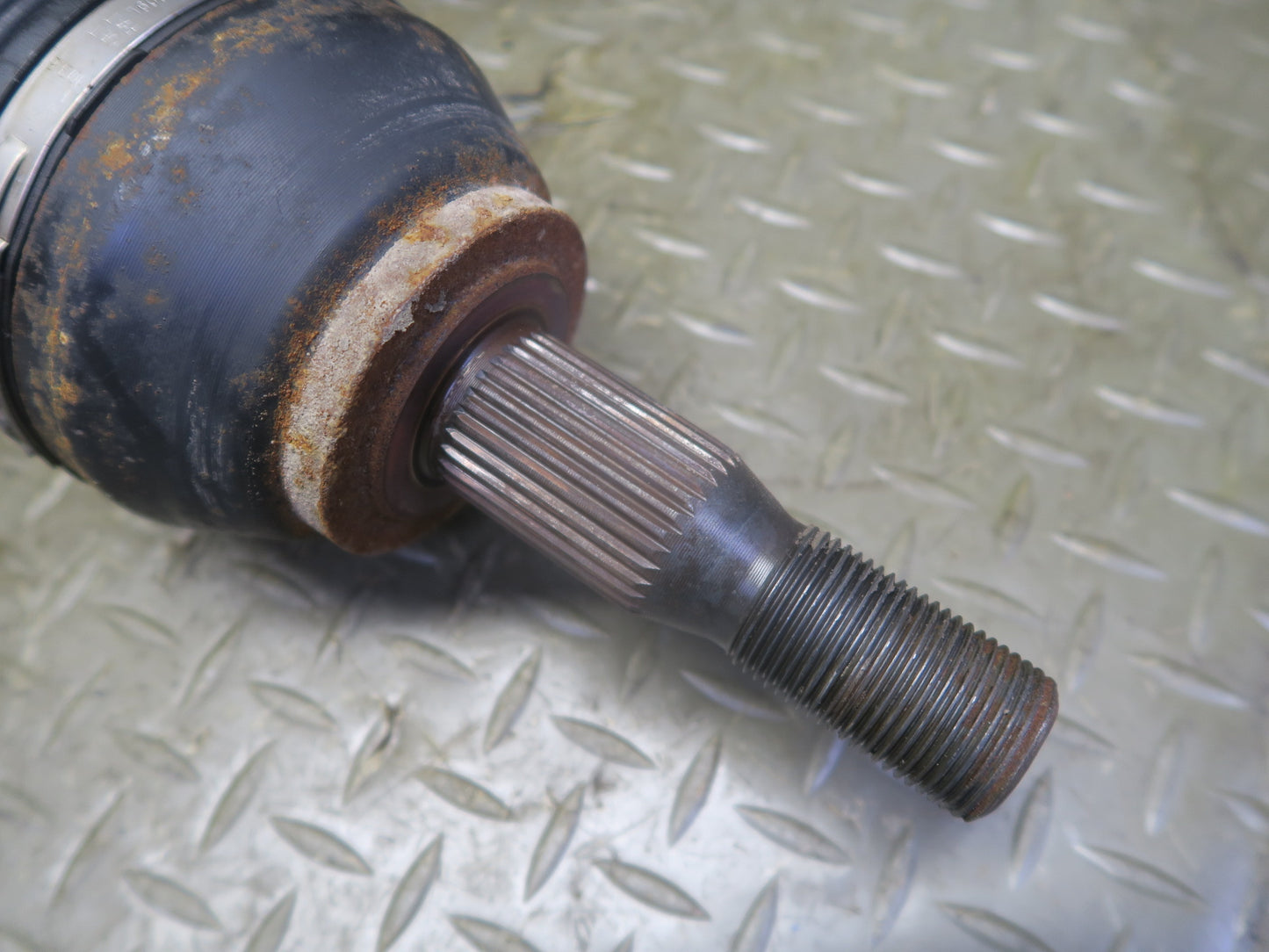 2004-2009 Cadillac XLR Rear Left Suspension Axle Shaft
