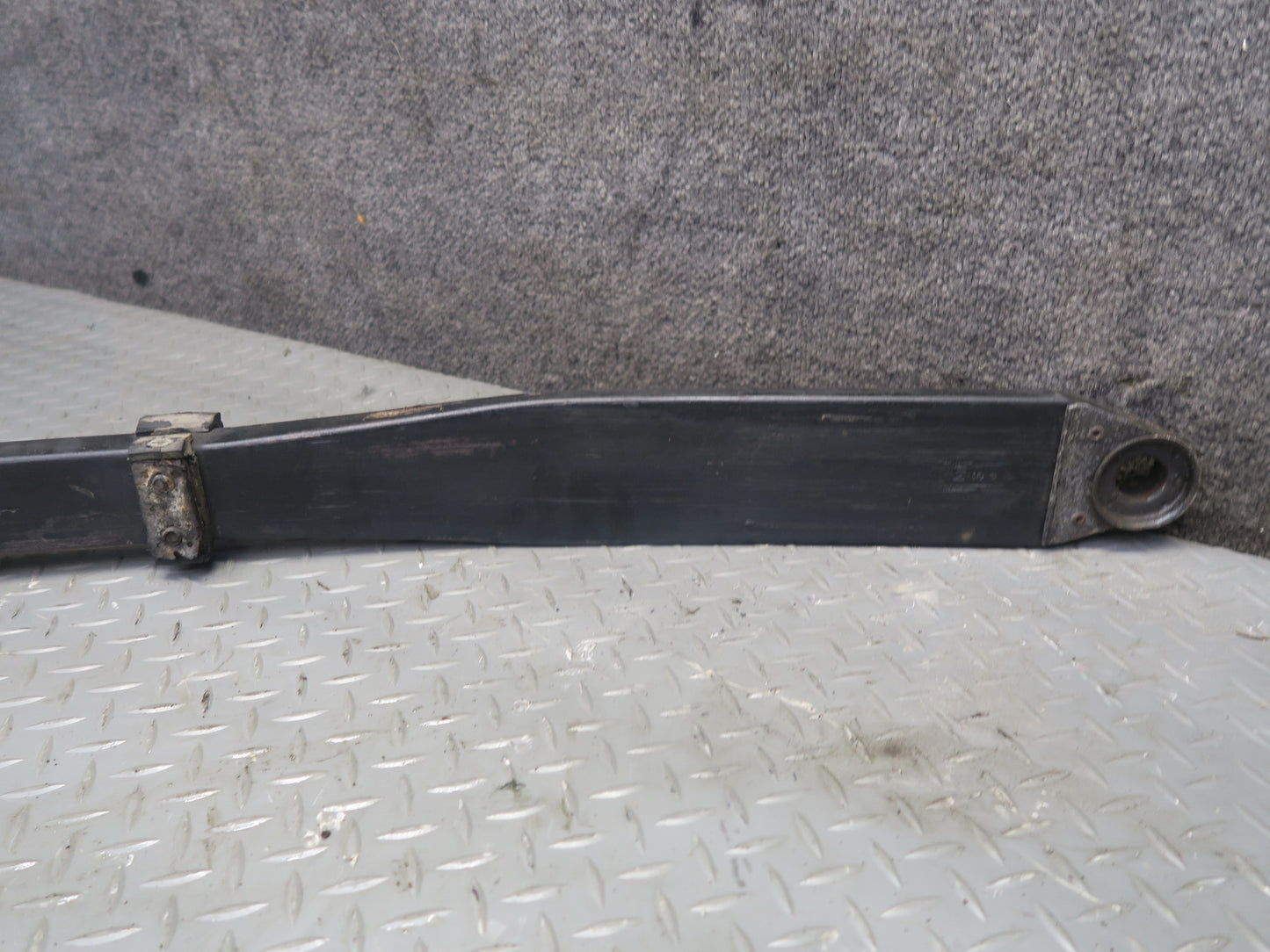 1984 Chevrolet Corvette C4 BMF Rear Suspension Mono Leaf Spring OEM
