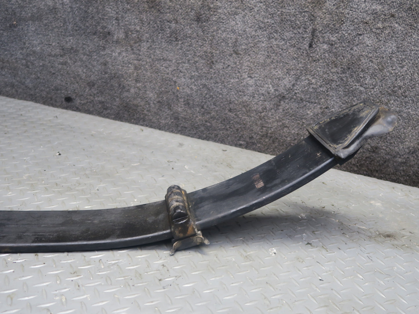 1984 Chevrolet Corvette C4 Front Suspension Mono Leaf Spring BMA OEM