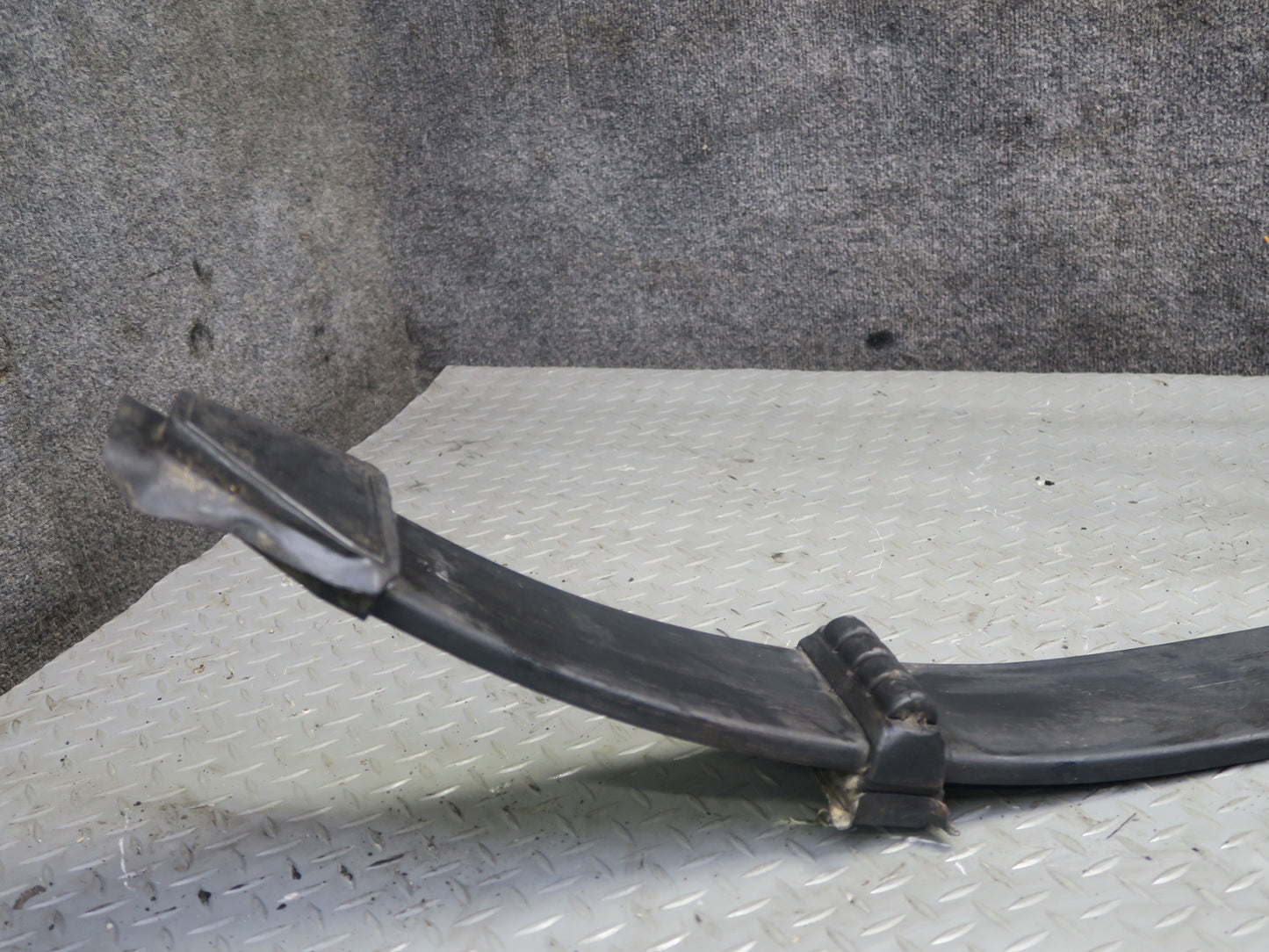1984 Chevrolet Corvette C4 Front Suspension Mono Leaf Spring BMA OEM