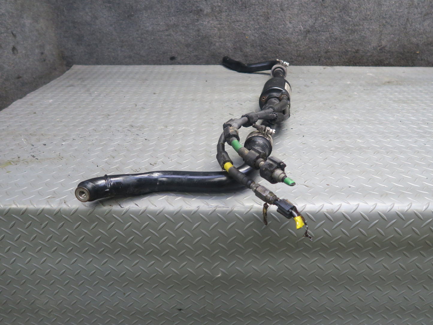 2011-2018 Porsche Cayenne 958 Front Active Stabilizer Sway Bar 7P5411305A