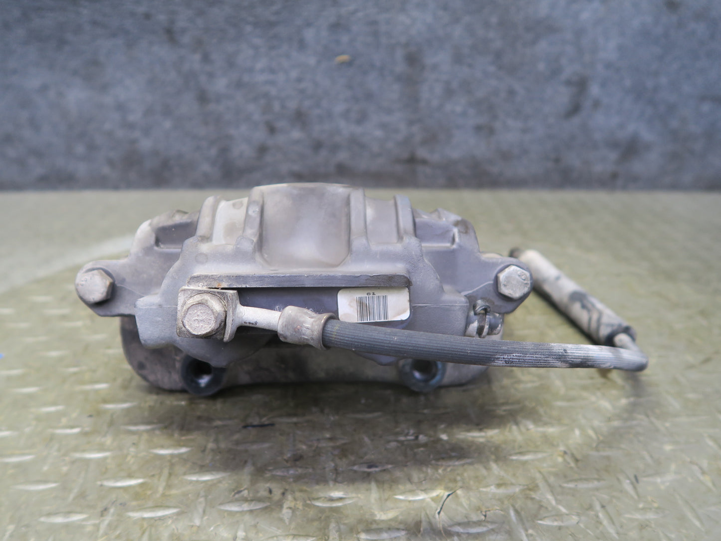 2004-2009 Cadillac XLR RWD Front Left & Right Side Brake Caliper Set of 2