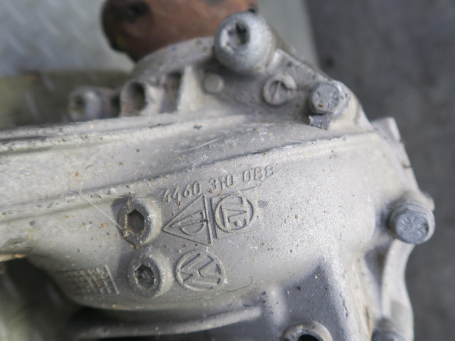 2011-2018 Porsche Cayenne 958 4.8L Turbo Front Differential Carrier 2.92 Ratio