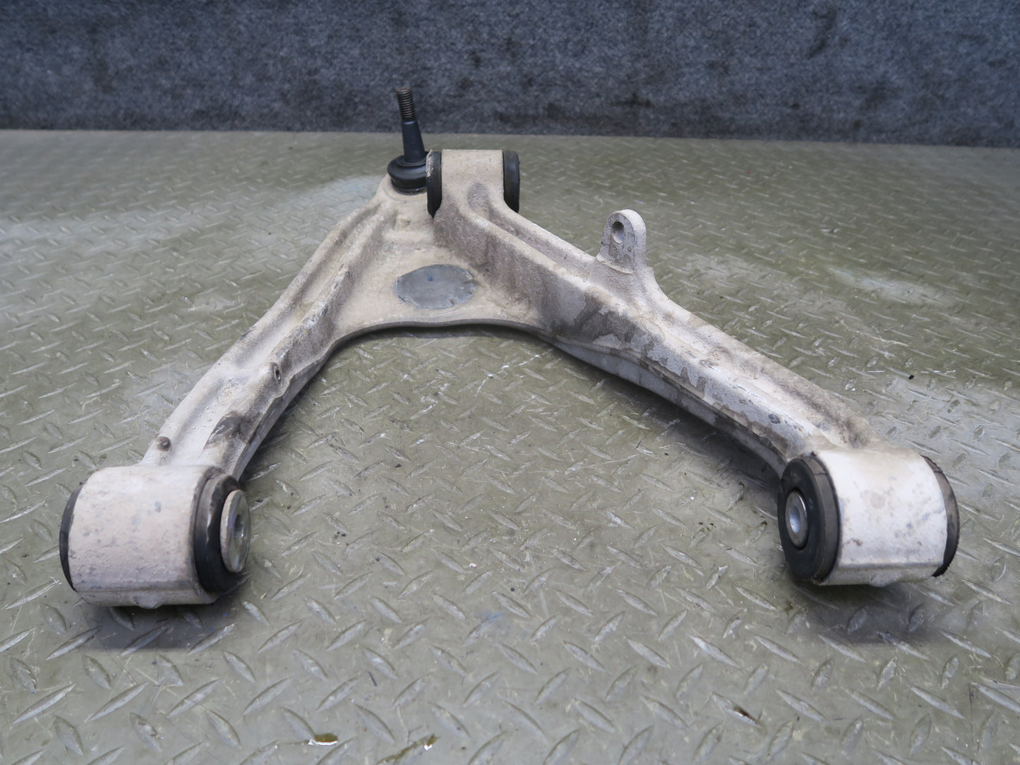 2004-2009 Cadillac XLR Rear Right Suspension Lower & Upper Control Arm Set of 3