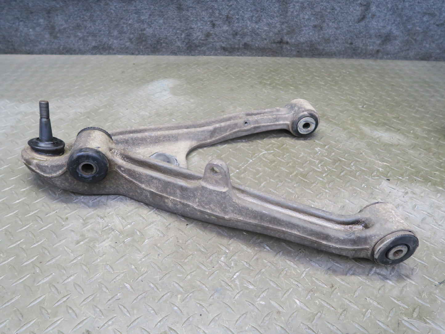 2004-2009 Cadillac XLR Rear Left Suspension Lower & Upper Control Arm Set of 3