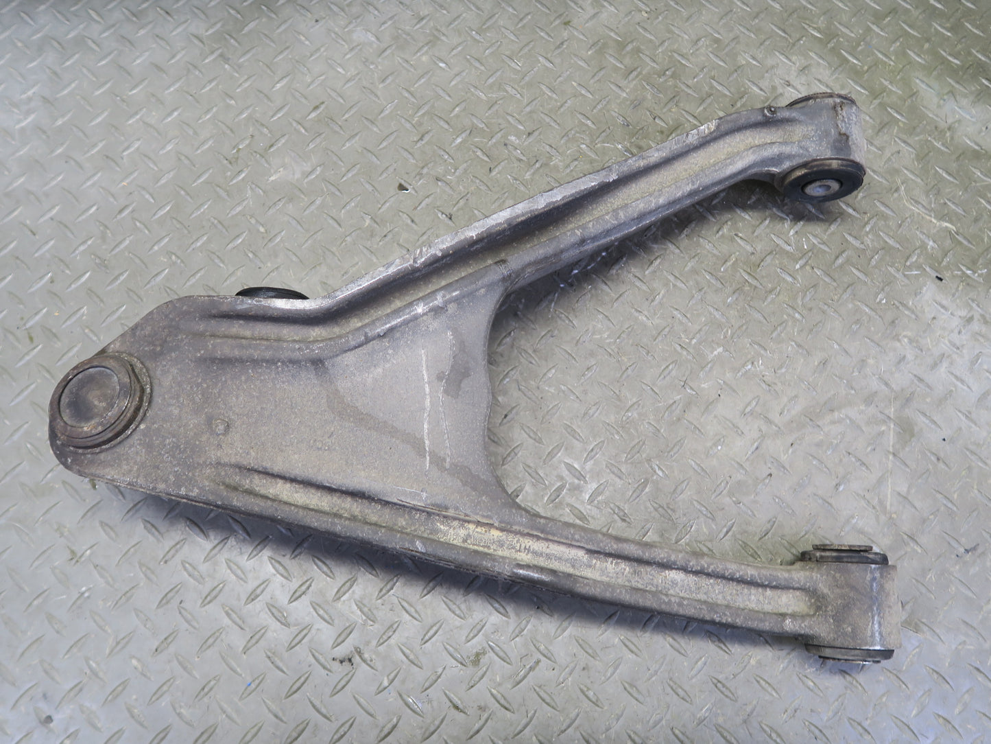 2004-2009 Cadillac XLR Rear Left Suspension Lower & Upper Control Arm Set of 3