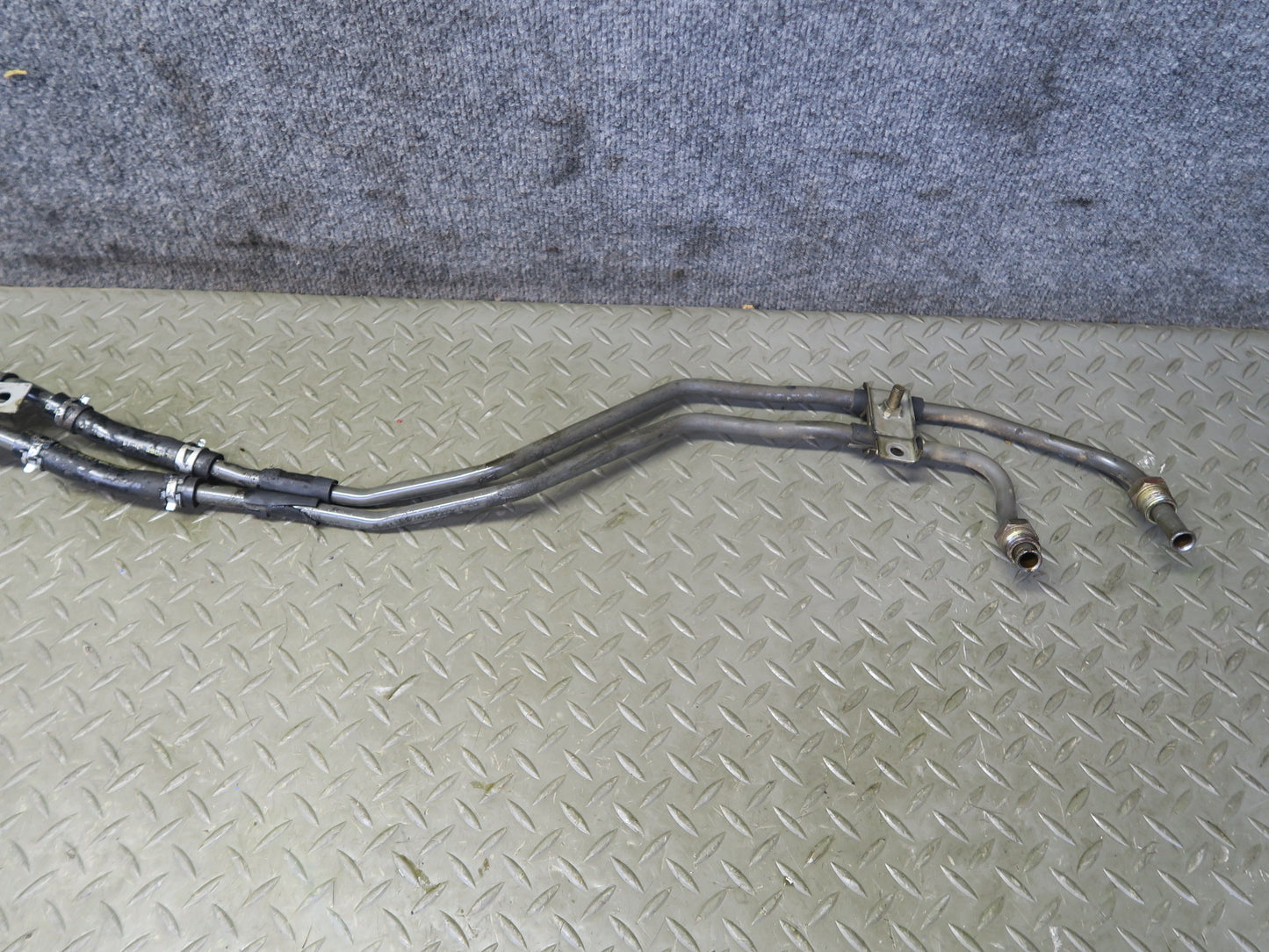 1991-1992 Toyota Land Cruiser FJ80 A/T Transmission Oil Cooler Hose Pipe Line