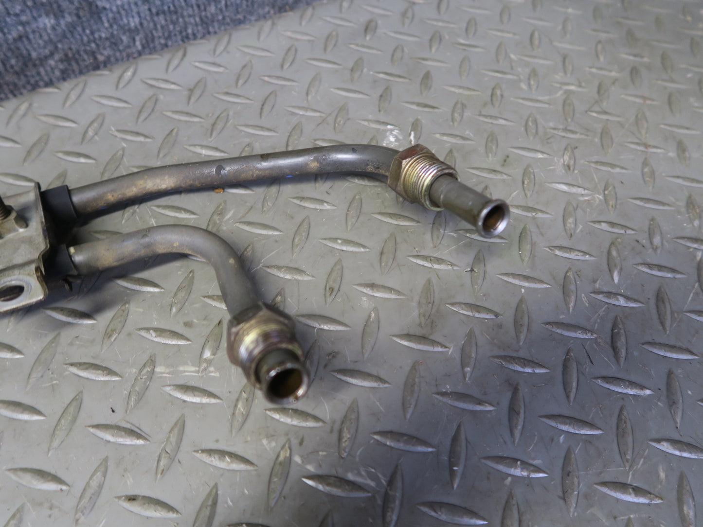 1991-1992 Toyota Land Cruiser FJ80 A/T Transmission Oil Cooler Hose Pipe Line