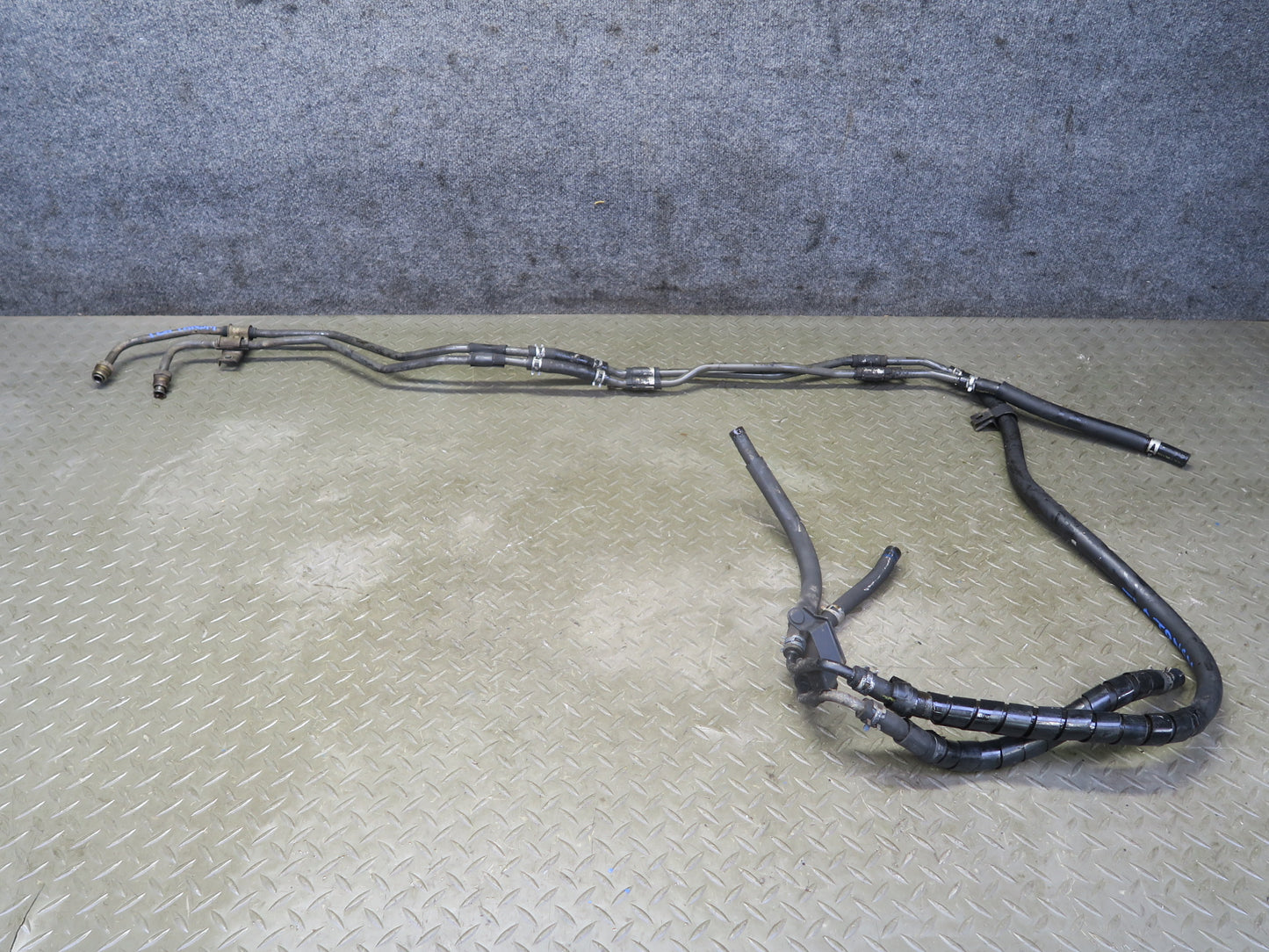 1991-1992 Toyota Land Cruiser FJ80 A/T Transmission Oil Cooler Hose Pipe Line
