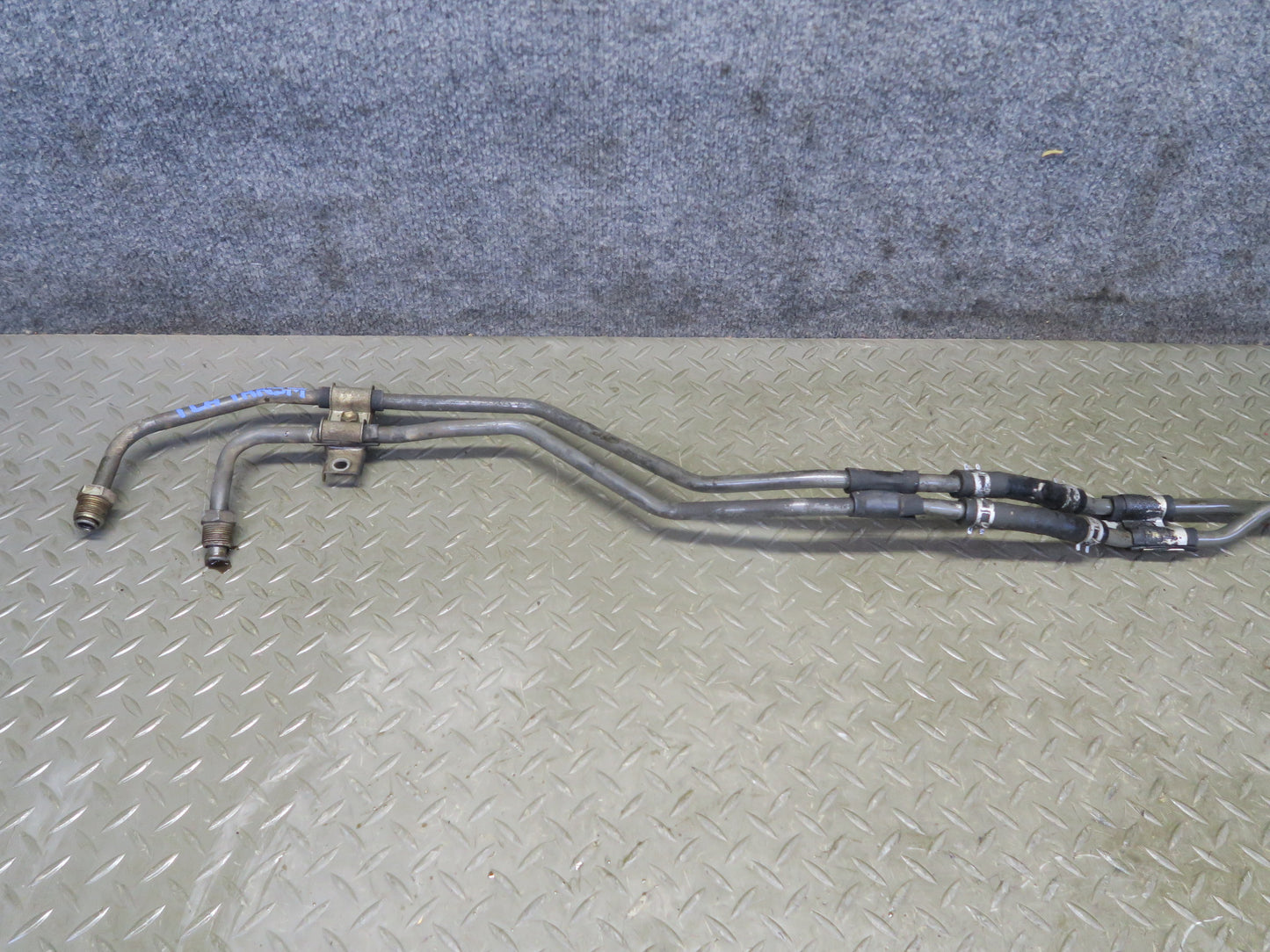 1991-1992 Toyota Land Cruiser FJ80 A/T Transmission Oil Cooler Hose Pipe Line