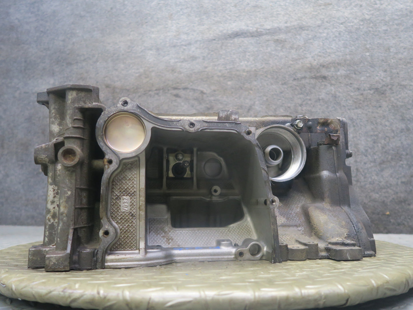 2002 Porsche Boxster S 986 3.2L M96.21 Left Engine Motor Cylinder Block