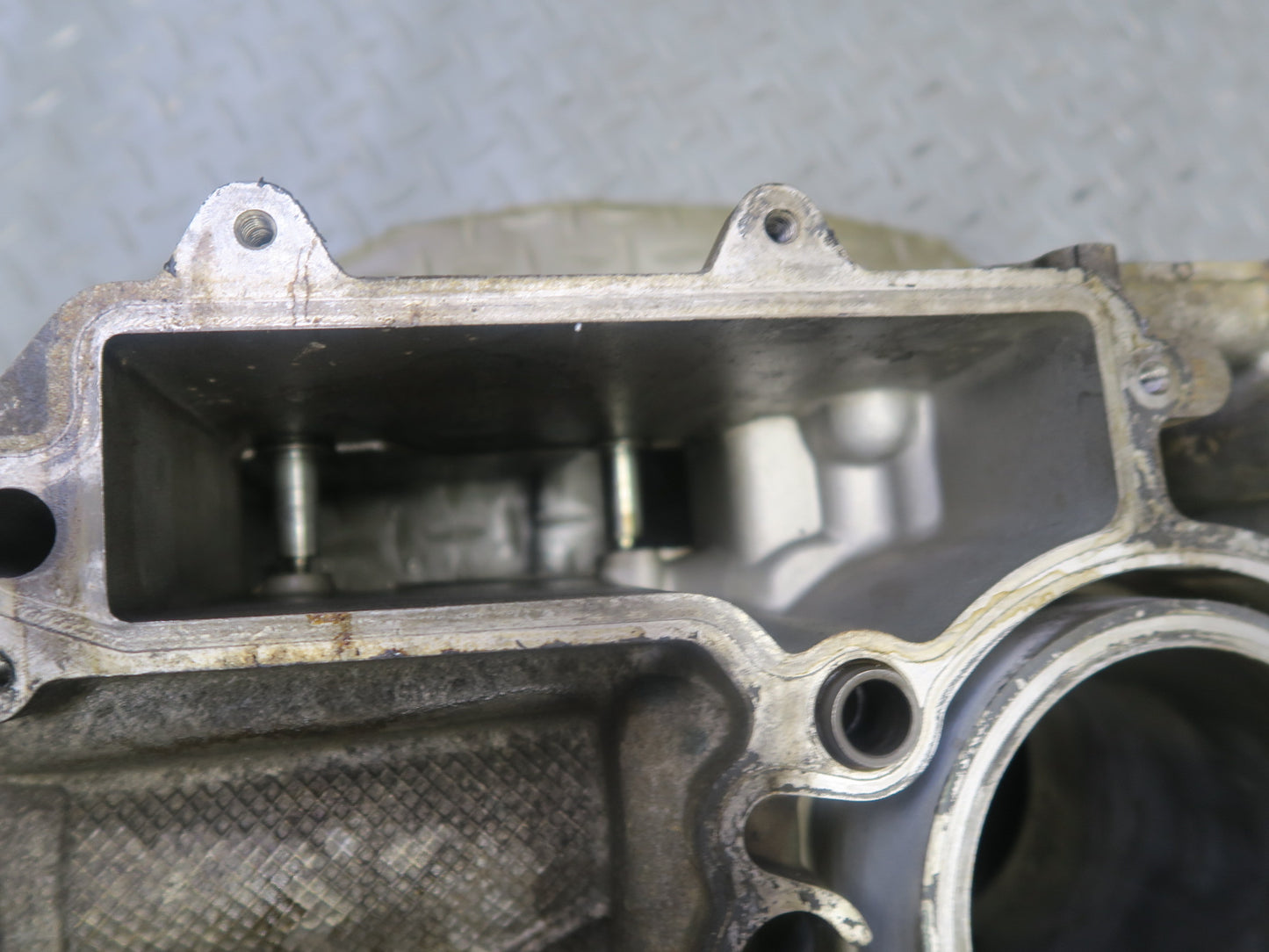 2002 Porsche Boxster S 986 3.2L M96.21 Left Engine Motor Cylinder Block
