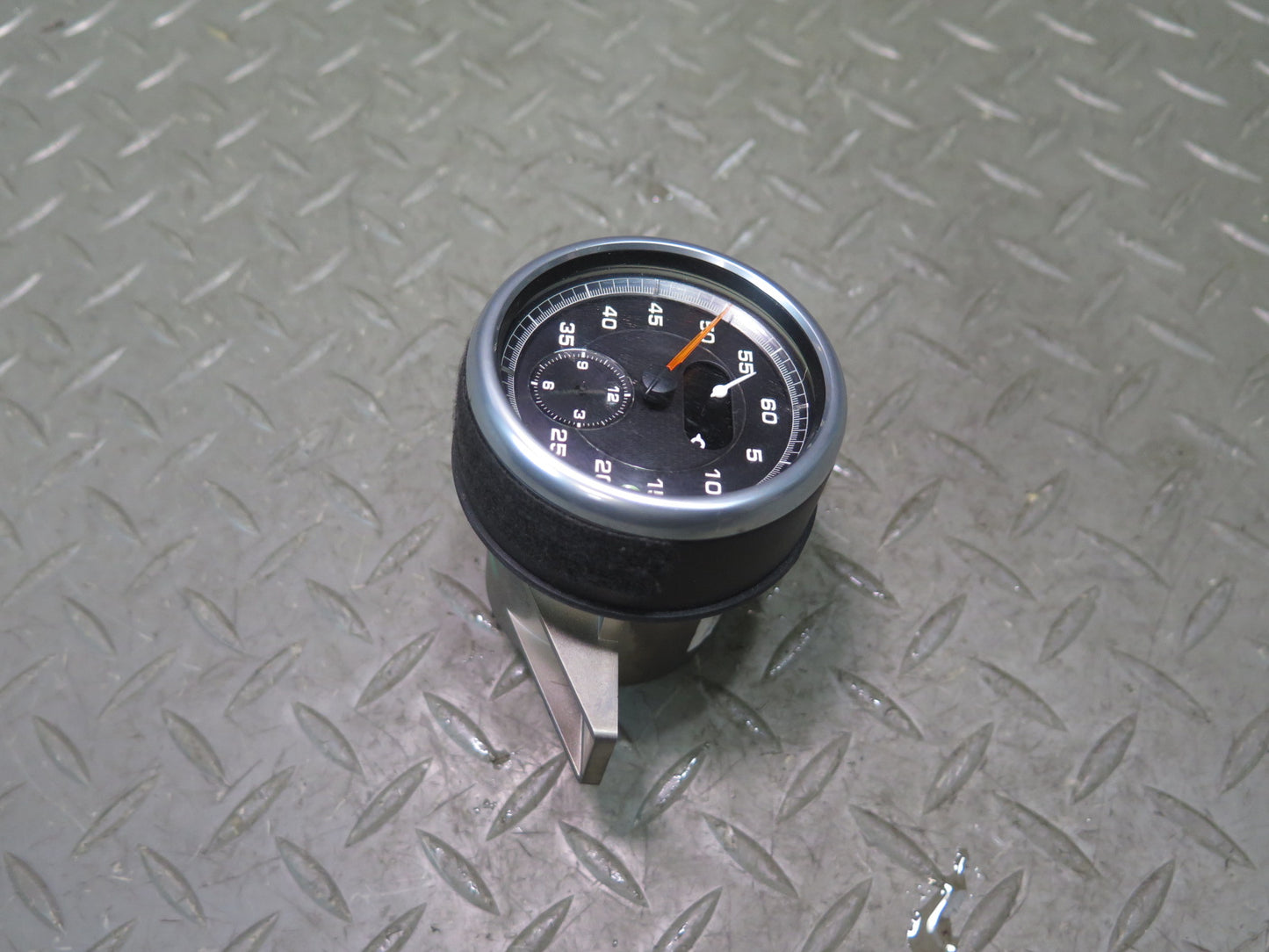 2011-2018 Porsche Cayenne 958 Dash Center Chrono Clock Unit 7P5919203E