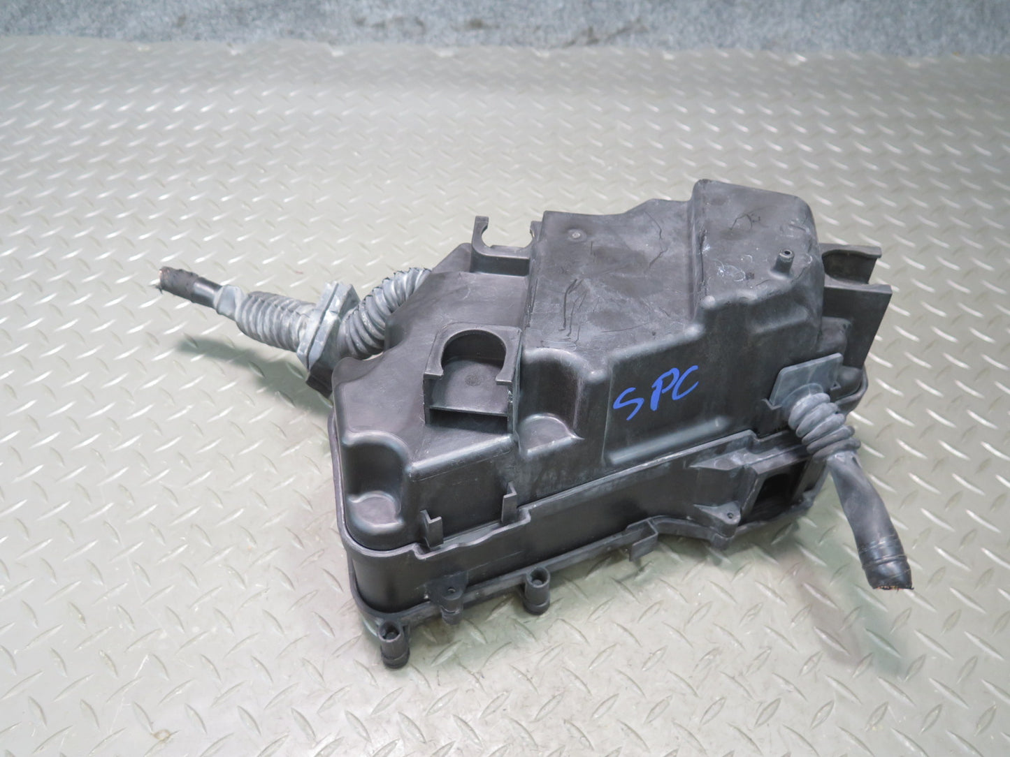 2011-2018 Porsche Cayenne 958 Fuse Relay Box Module