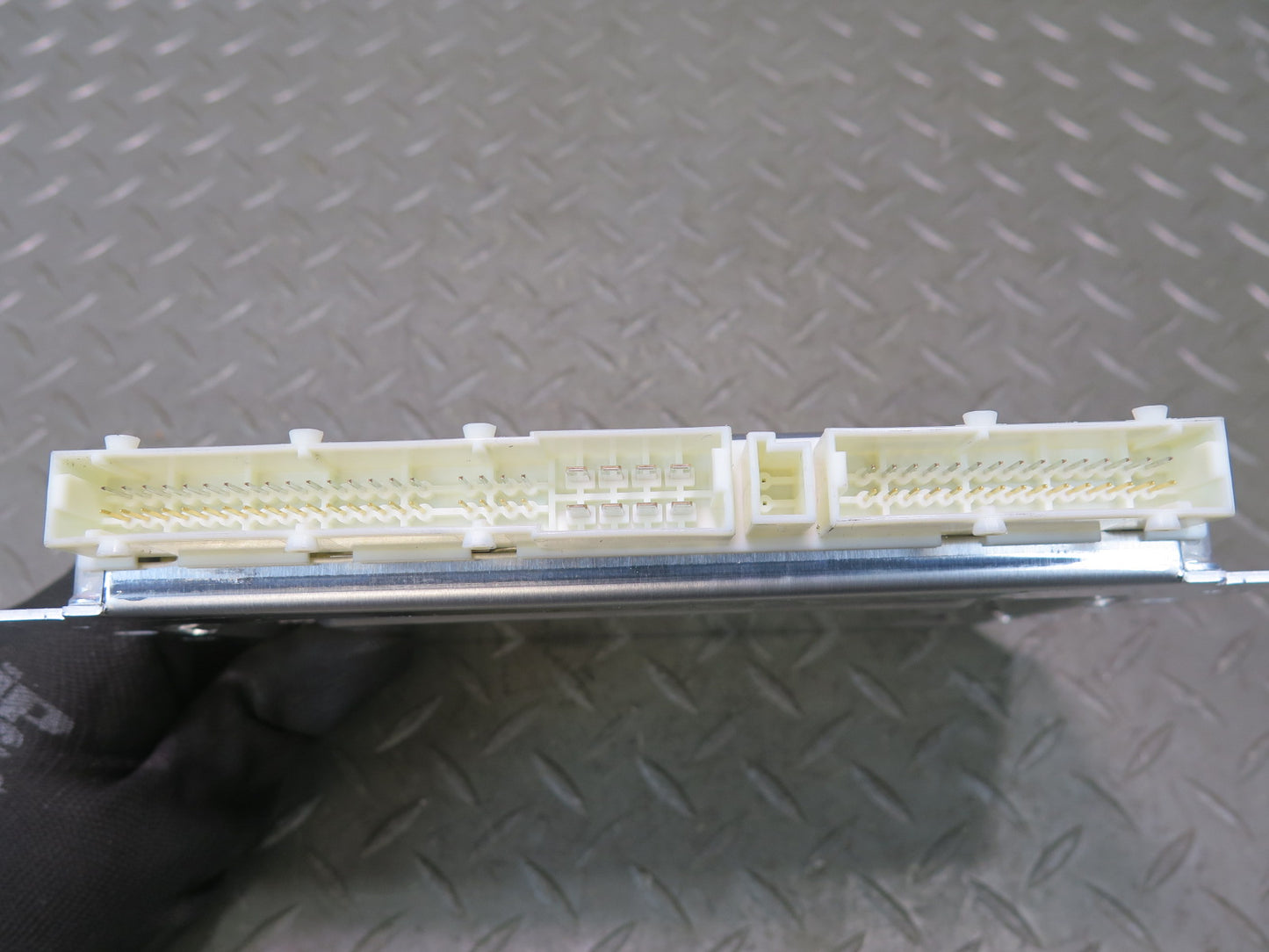 2015-2018 Porsche Cayenne 958.2 Air Suspension Control Module Unit 7P0907553AF