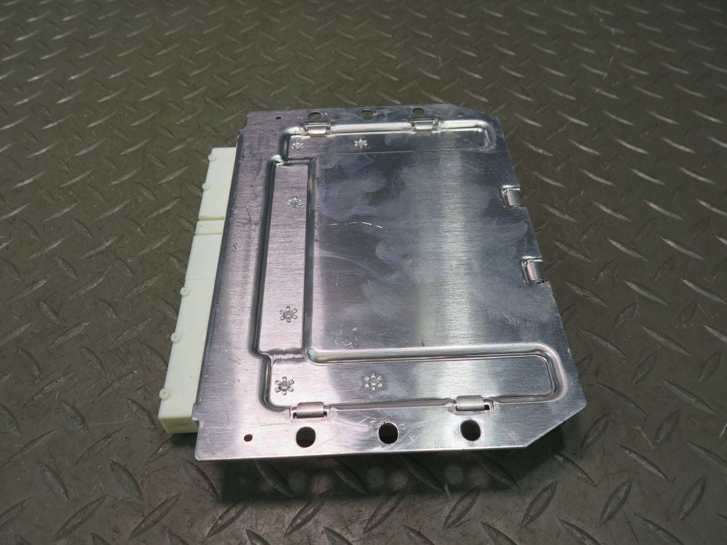2015-2018 Porsche Cayenne 958.2 Air Suspension Control Module Unit 7P0907553AF