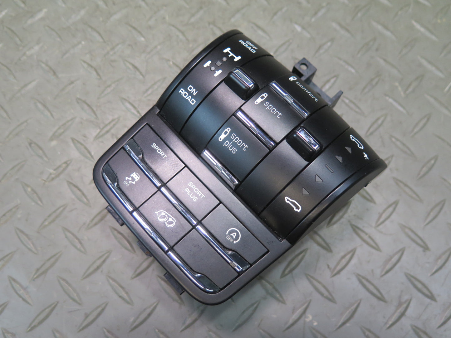 2015-2018 Porsche Cayenne 958.2 Suspension Mode Control Switch 7P5927127HA