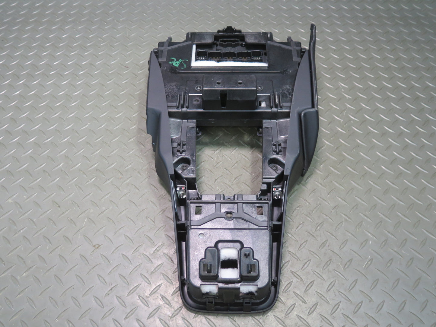 15-18 Porsche Cayenne 958.2 Center Console A/C Heater Climate Control Switch