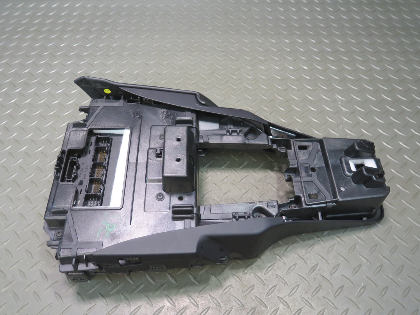 15-18 Porsche Cayenne 958.2 Center Console A/C Heater Climate Control Switch