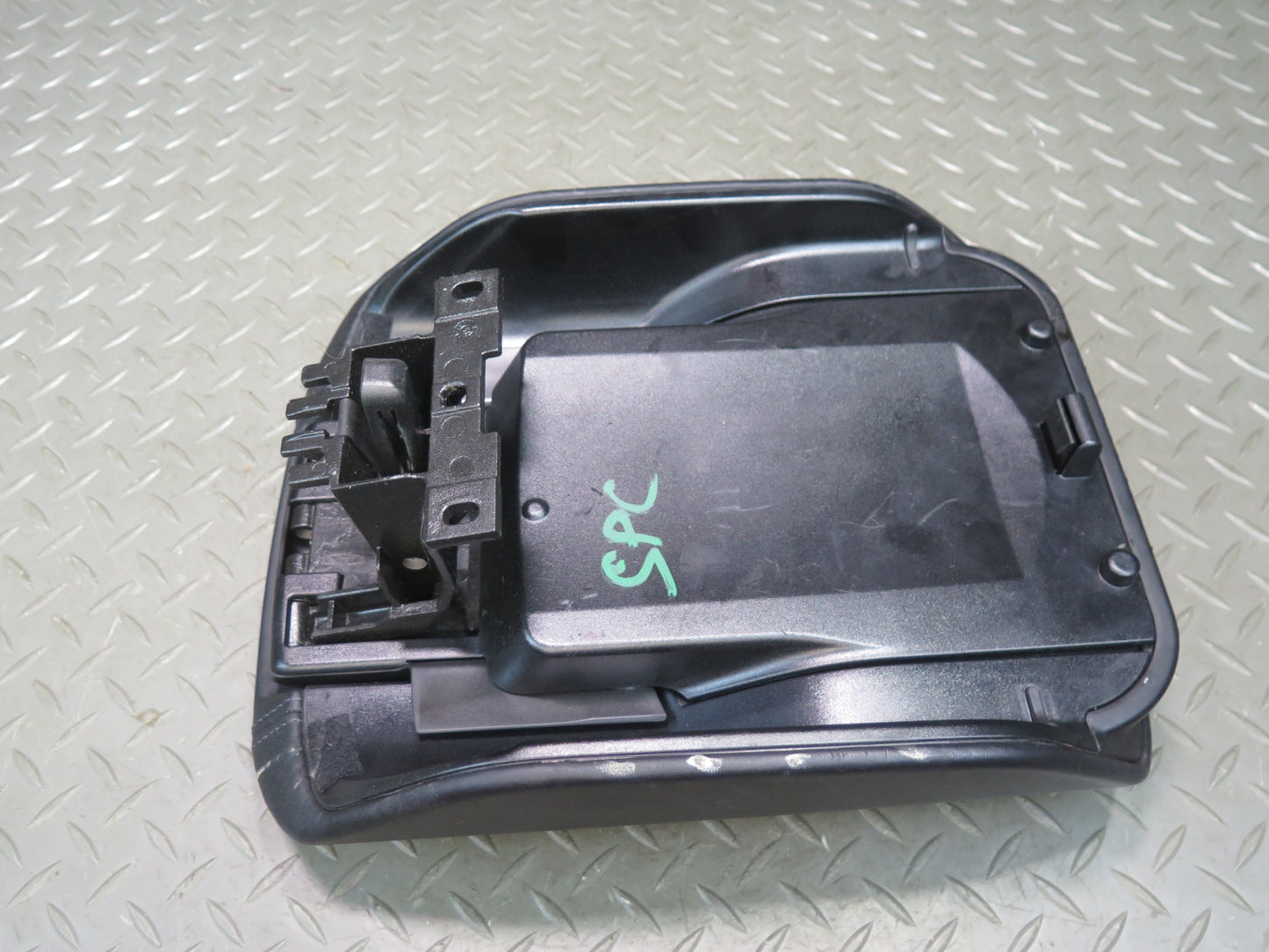 2011-2018 Porsche Cayenne 958.2 Center Console Leather Armrest Lid Cover