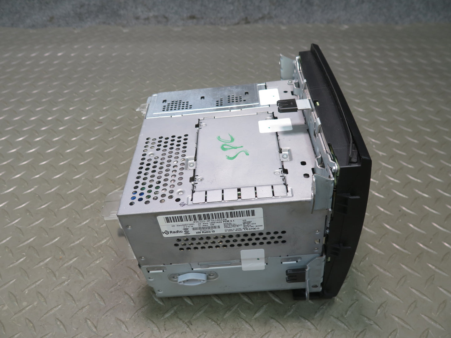 2015-2016 Porsche Cayenne 958.2 Navi Radio CD Player Receiver Command Head Unit