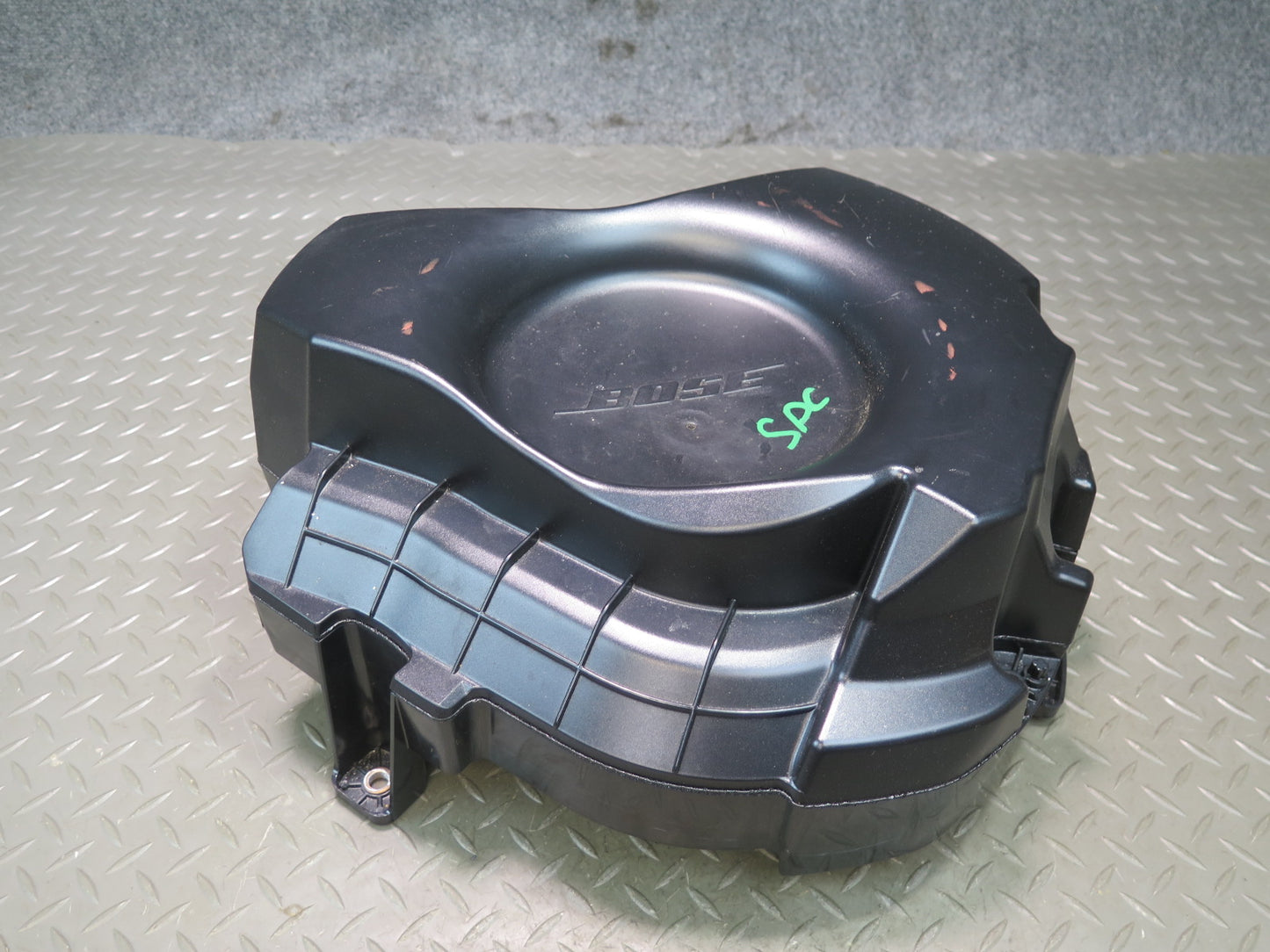 2011-2018 Porsche Cayenne 958 Rear Bose Subwoofer Speaker Box w Amplifier