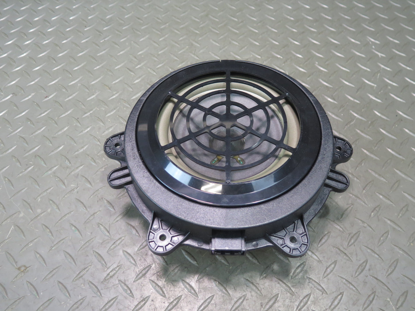 2011-2018 Porsche Cayenne 958 Rear Left & Right Door Speaker Set of 2