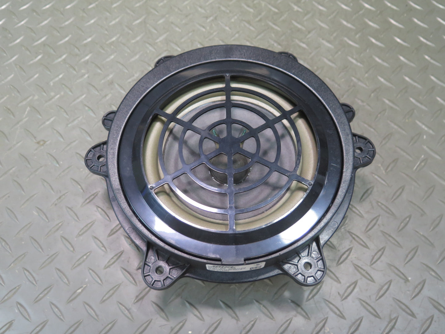 2011-2018 Porsche Cayenne 958 Rear Left & Right Door Speaker Set of 2