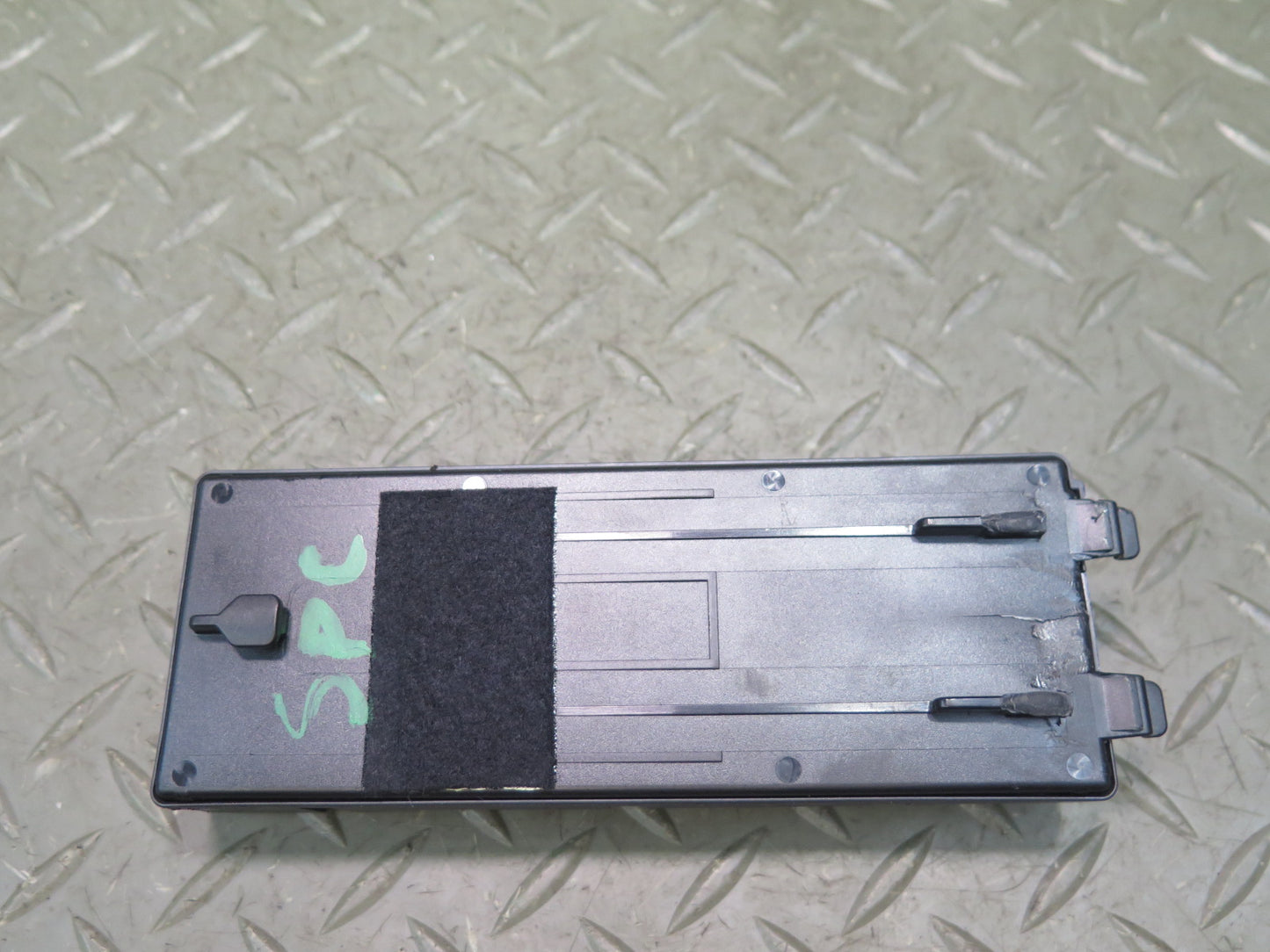 11-18 Porsche Cayenne 958.2 Rear Trunk Lid Liftgate Control Module 7P5959107E