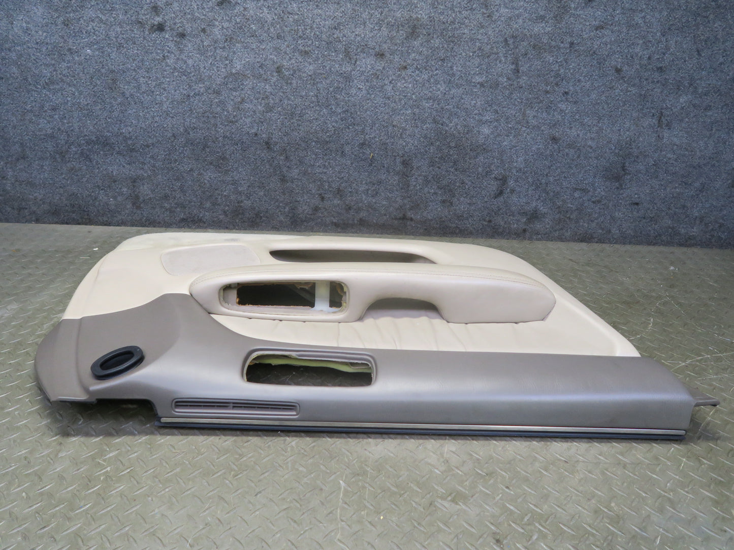 98-00 Lexus UCF20L LS400 Set of 2 Front Door Interior Trim Cover Panel Ivory OEM